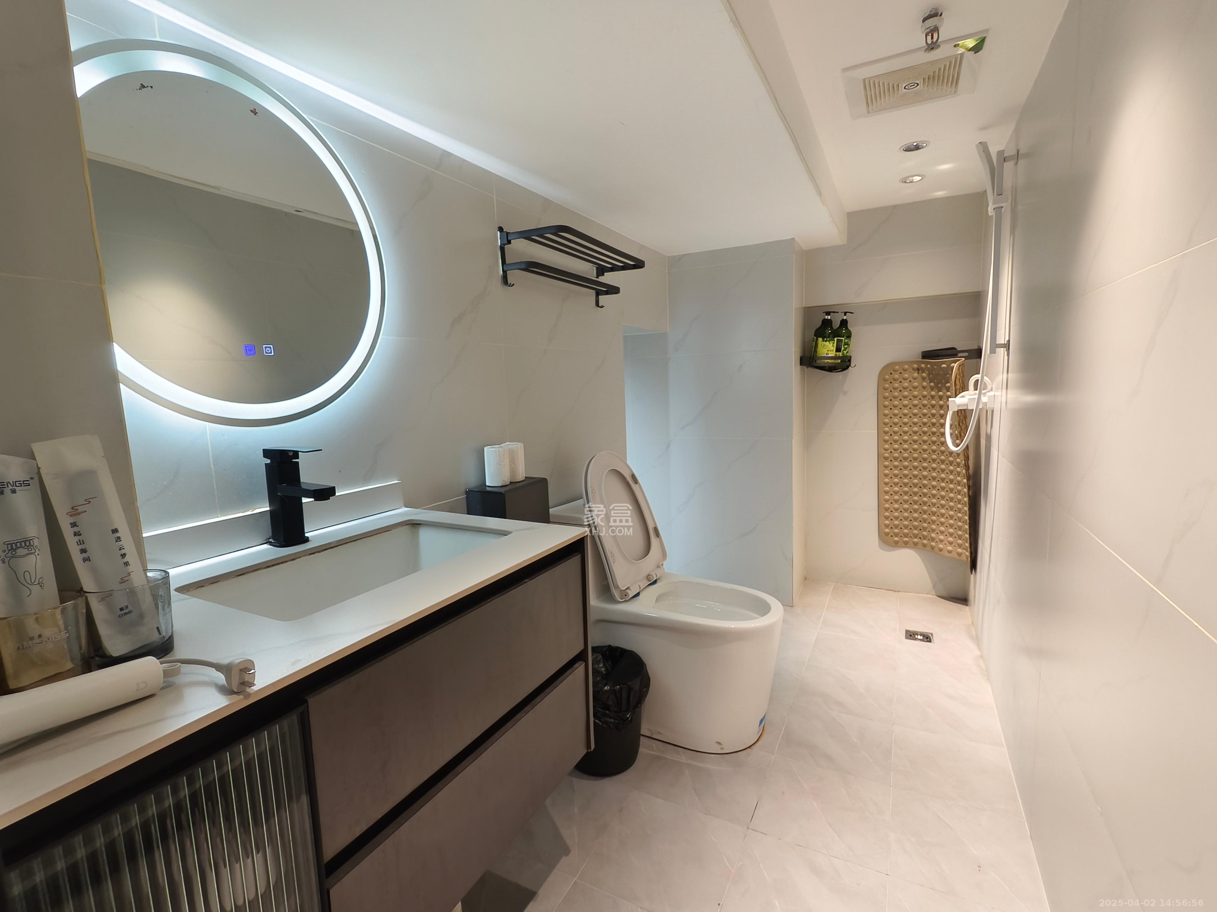 润和国际广场 3室2厅2卫 4800.0元/月 润和国际广场 3室2厅2卫 4800.0元/月室内图