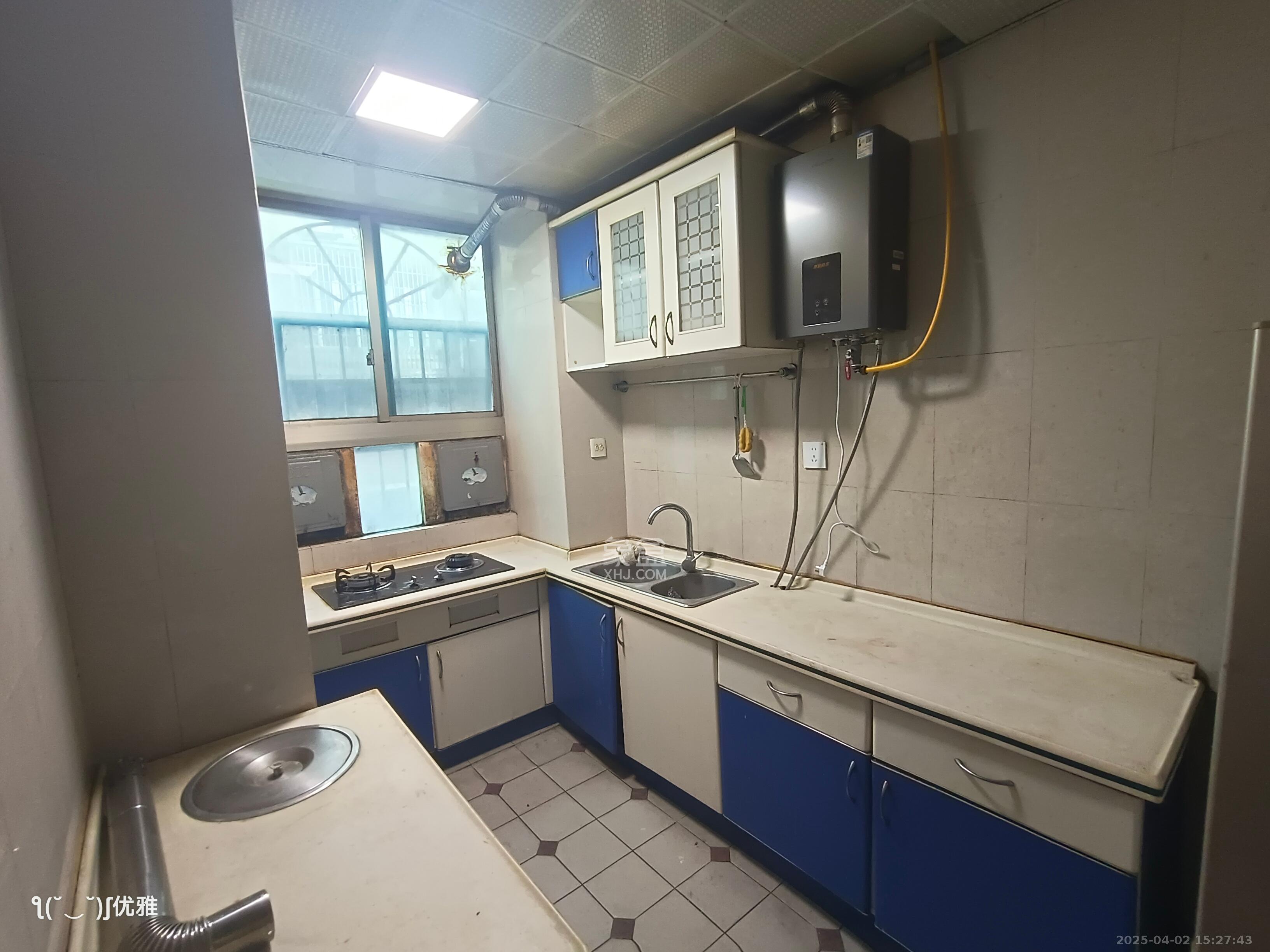 凤凰大厦 2室1厅1卫 2300.0元/月 凤凰大厦 2室1厅1卫 2300.0元/月室内图