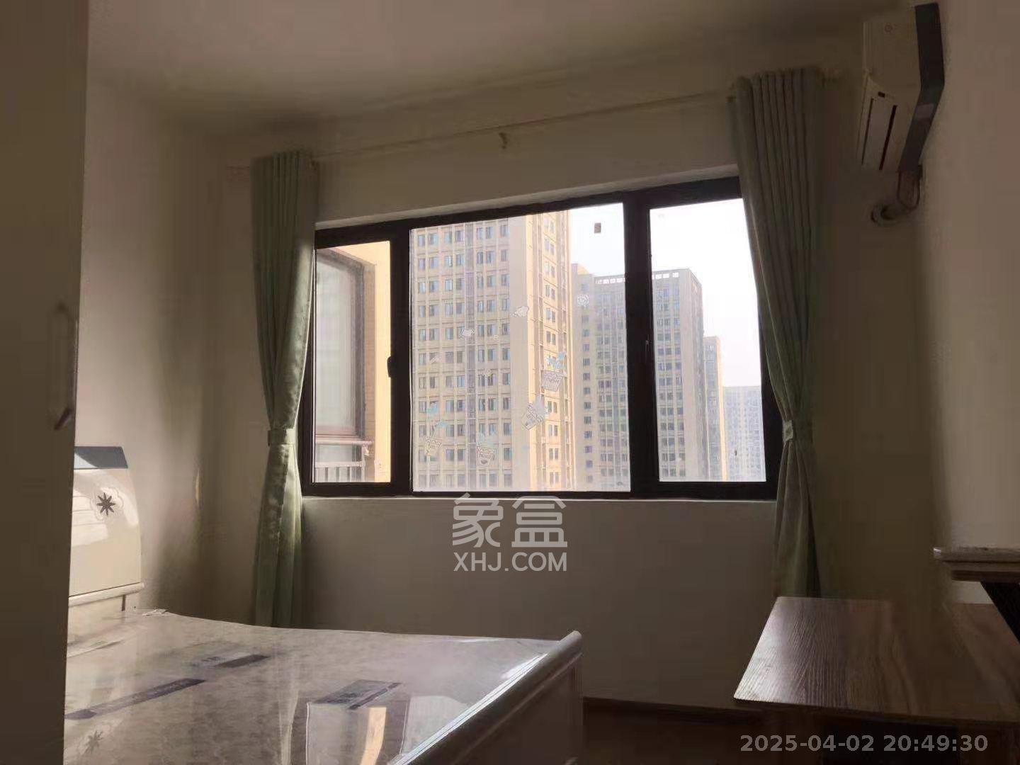 钰龙天下二期(钰龙佳园) 3室2厅1卫 2800.0元/月 钰龙天下二期(钰龙佳园) 3室2厅1卫 2800.0元/月室内图