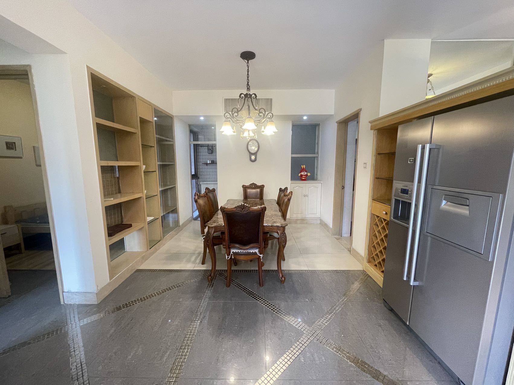 海岸壹号  4室2厅2卫    4300.0元/月 海岸壹号  4室2厅2卫    4300.0元/月户型图