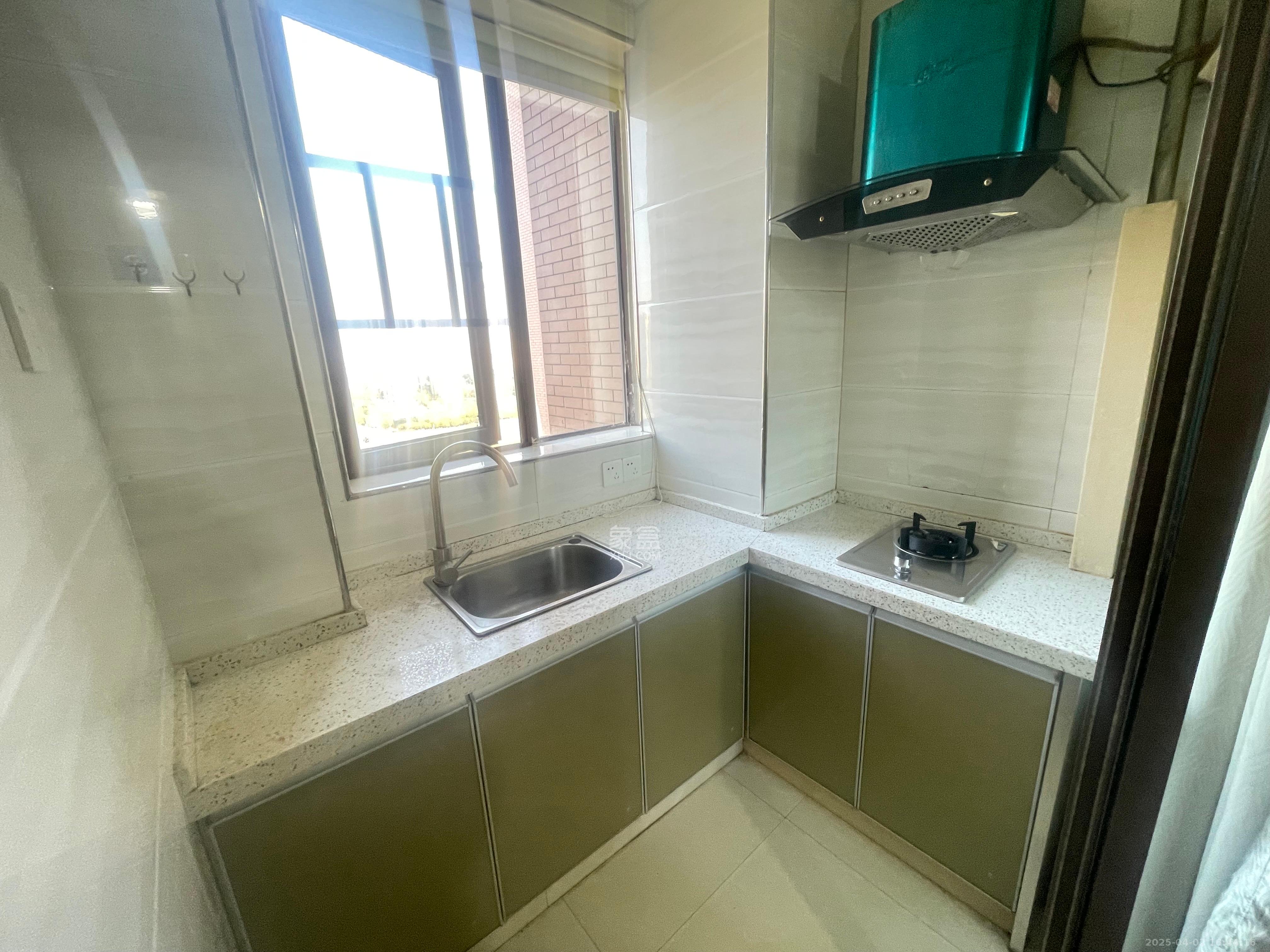 同鑫家园 1室1厅1卫 1500.0元/月 同鑫家园 1室1厅1卫 1500.0元/月室内图