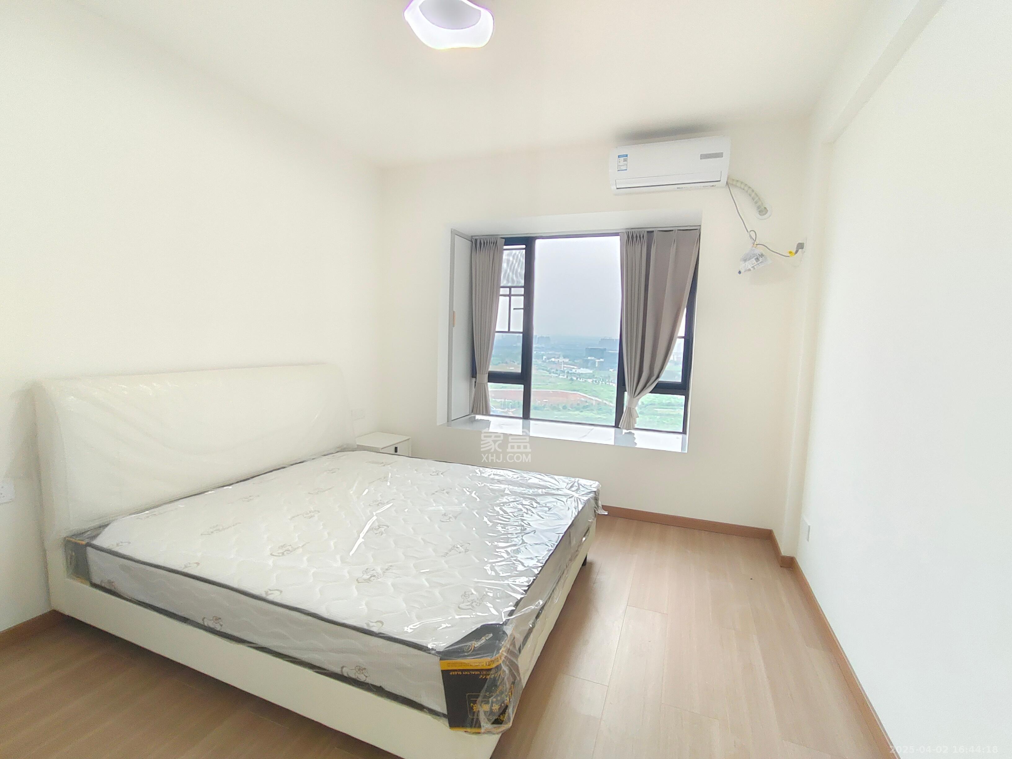 湘域芯城一期 3室2厅2卫 2400.0元/月 湘域芯城一期 3室2厅2卫 2400.0元/月室内图