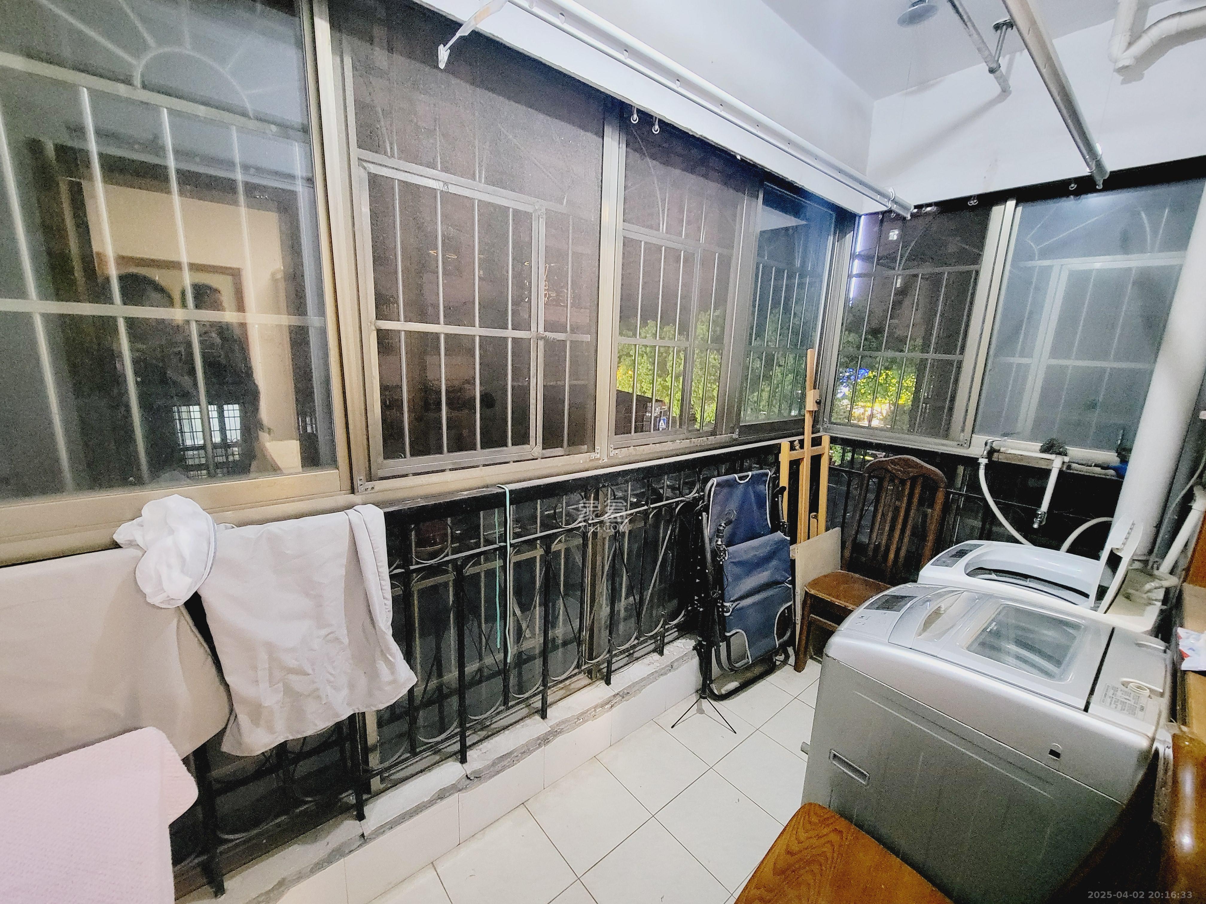金帆小区  1室1厅1卫    1200.0元/月室内图