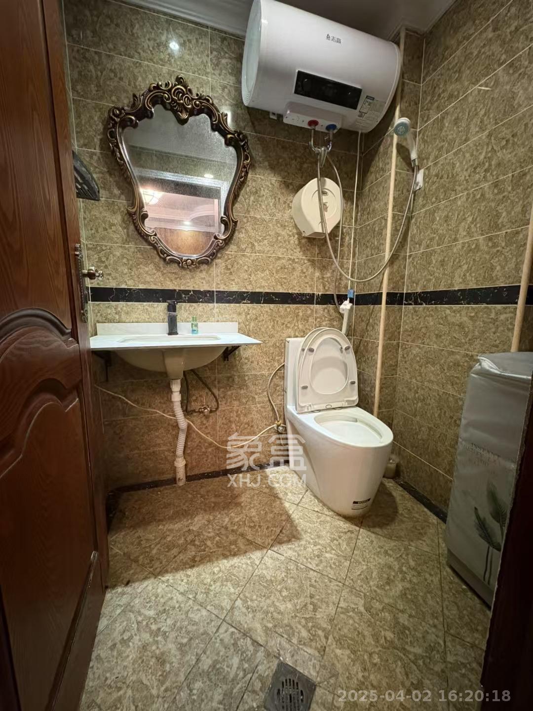 芙蓉同发 1室0厅0卫 1800.0元/月 芙蓉同发 1室0厅0卫 1800.0元/月室内图