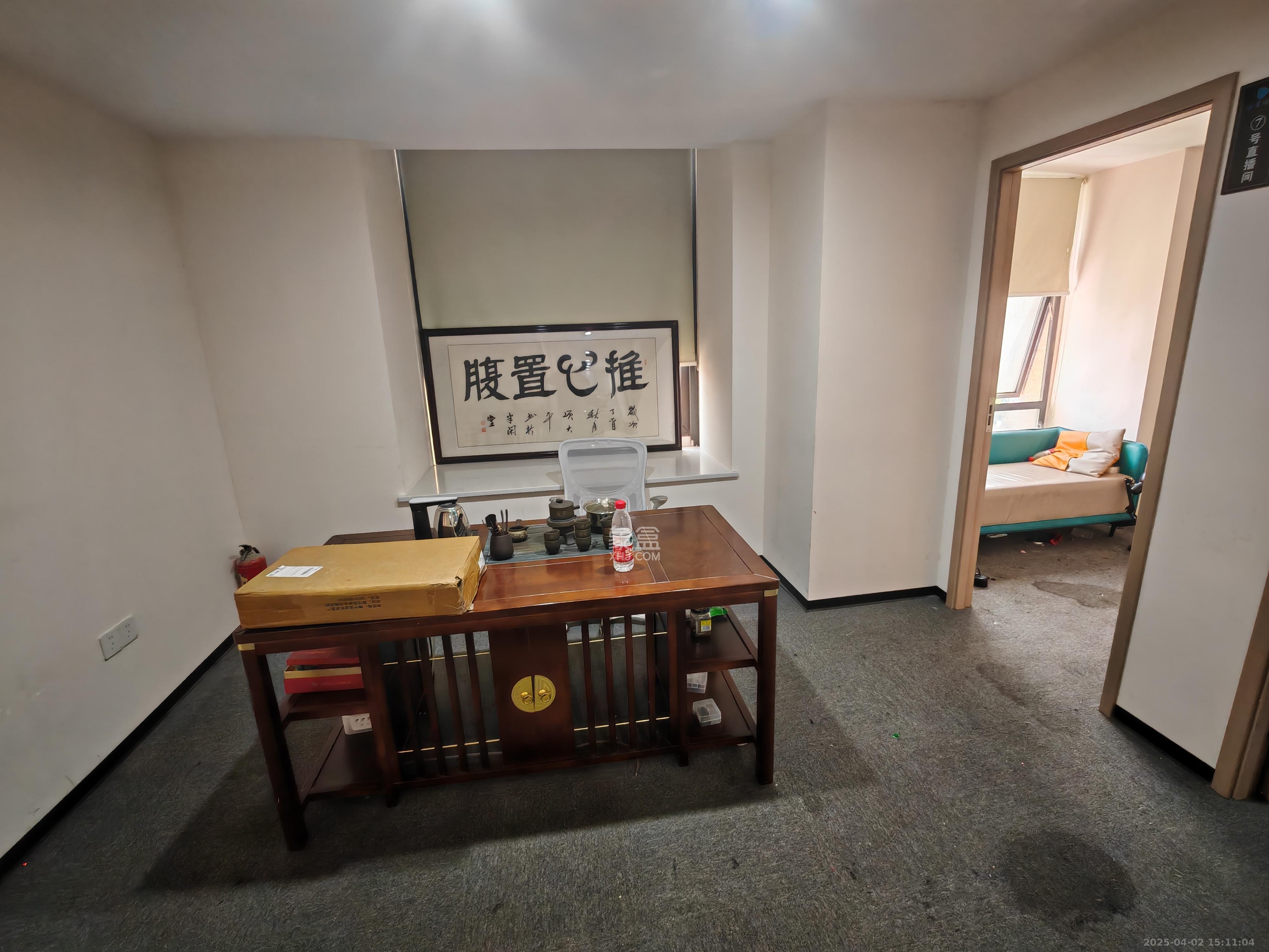 蓝湾国际广场  1室1厅1卫    15800.0元/月室内图