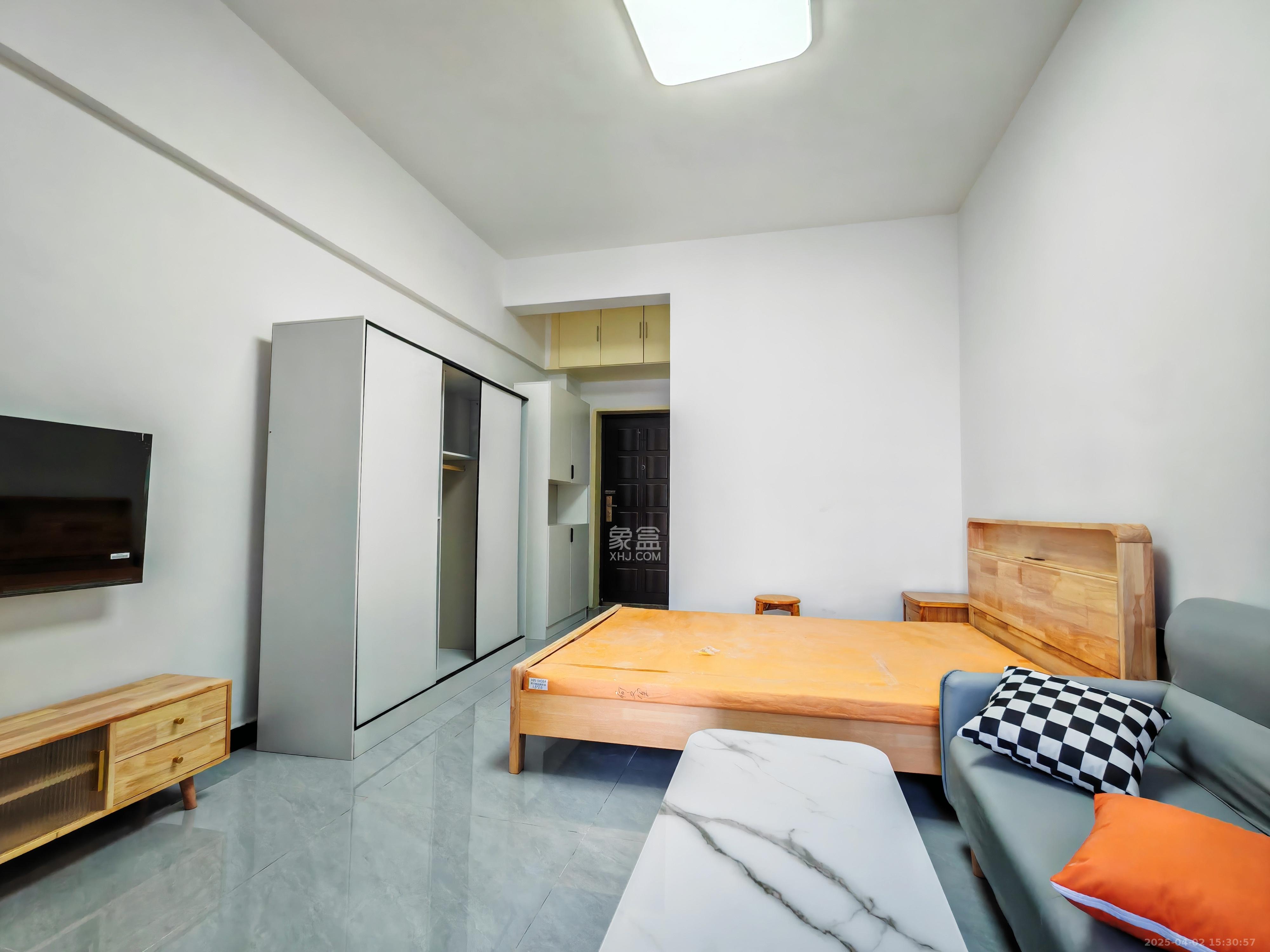 博林金谷  1室1厅0卫    1400.0元/月