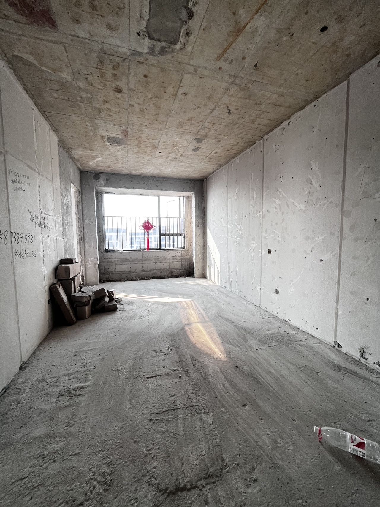 吾悦广场 2室1厅1卫 35.8万 吾悦广场 2室1厅1卫 35.8万客厅