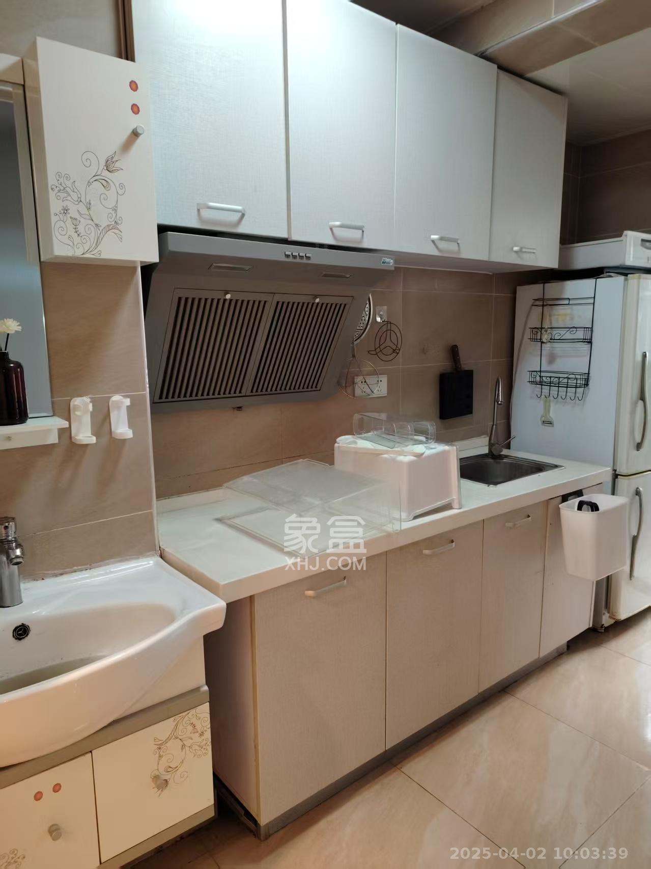 中建芙蓉工社  1室0厅0卫   1200.00元/月室内图
