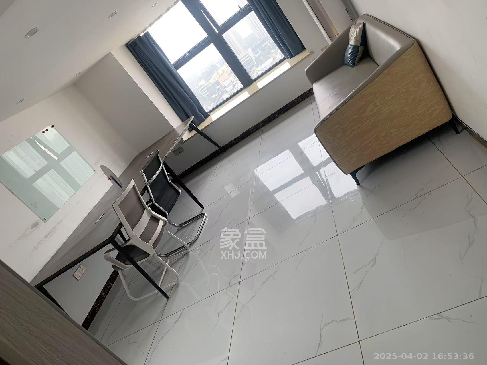 龙湖新壹城 1室1厅1卫 2600.0元/月 龙湖新壹城 1室1厅1卫 2600.0元/月室内图