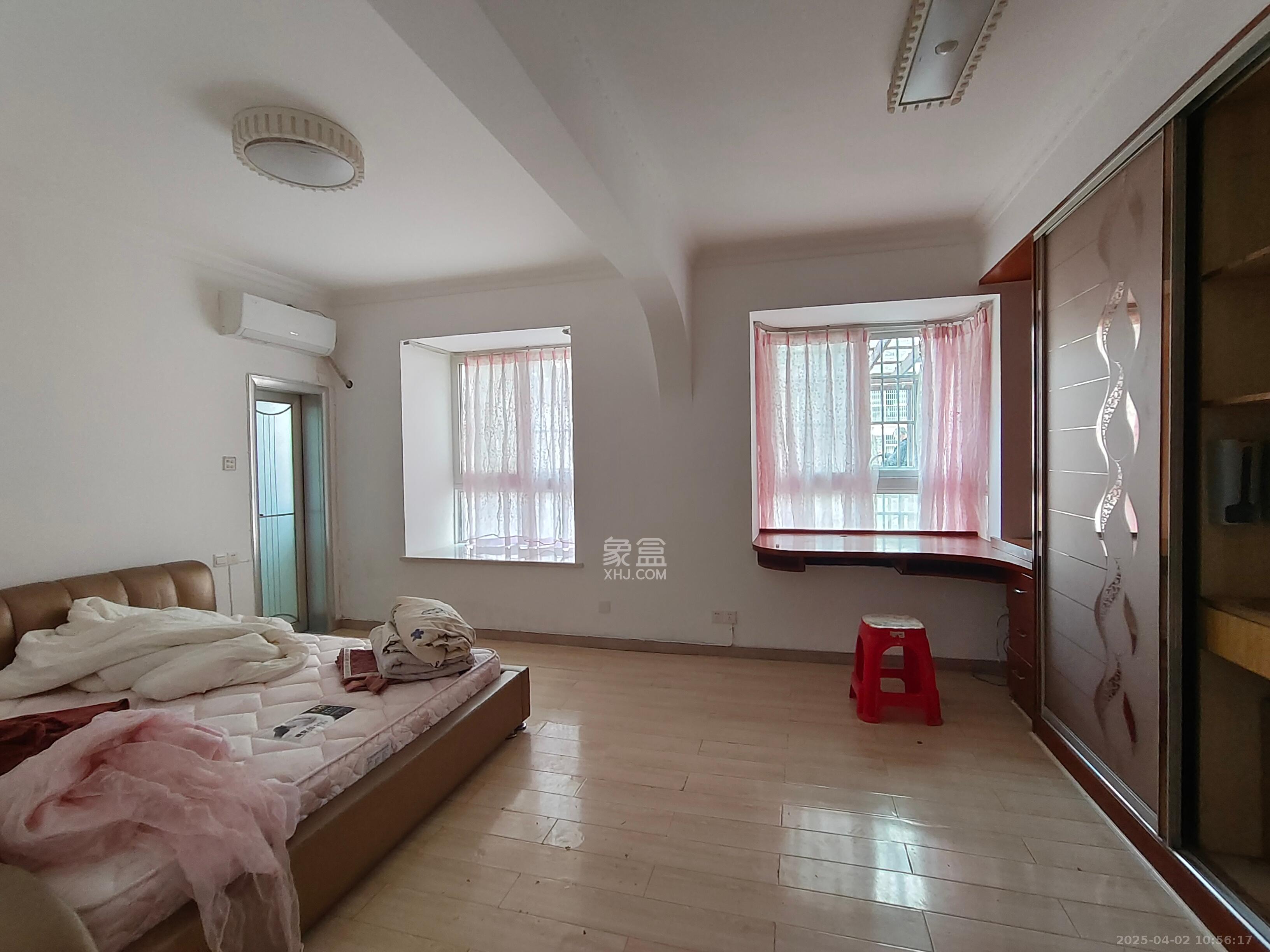 明天一城 2室2厅2卫 1800.0元/月 明天一城 2室2厅2卫 1800.0元/月室内图