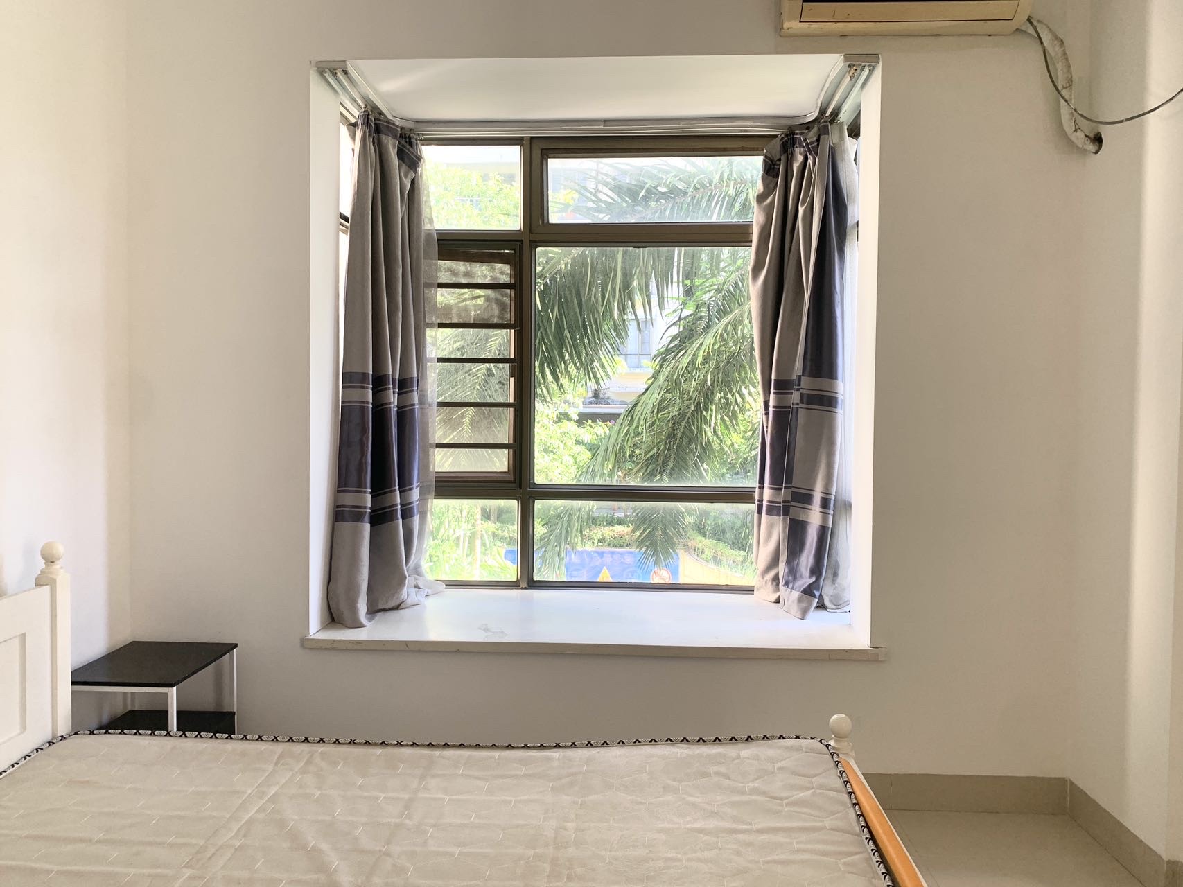 亚洲豪苑南区  3室2厅2卫    160.0万 亚洲豪苑南区  3室2厅2卫    160.0万室内图