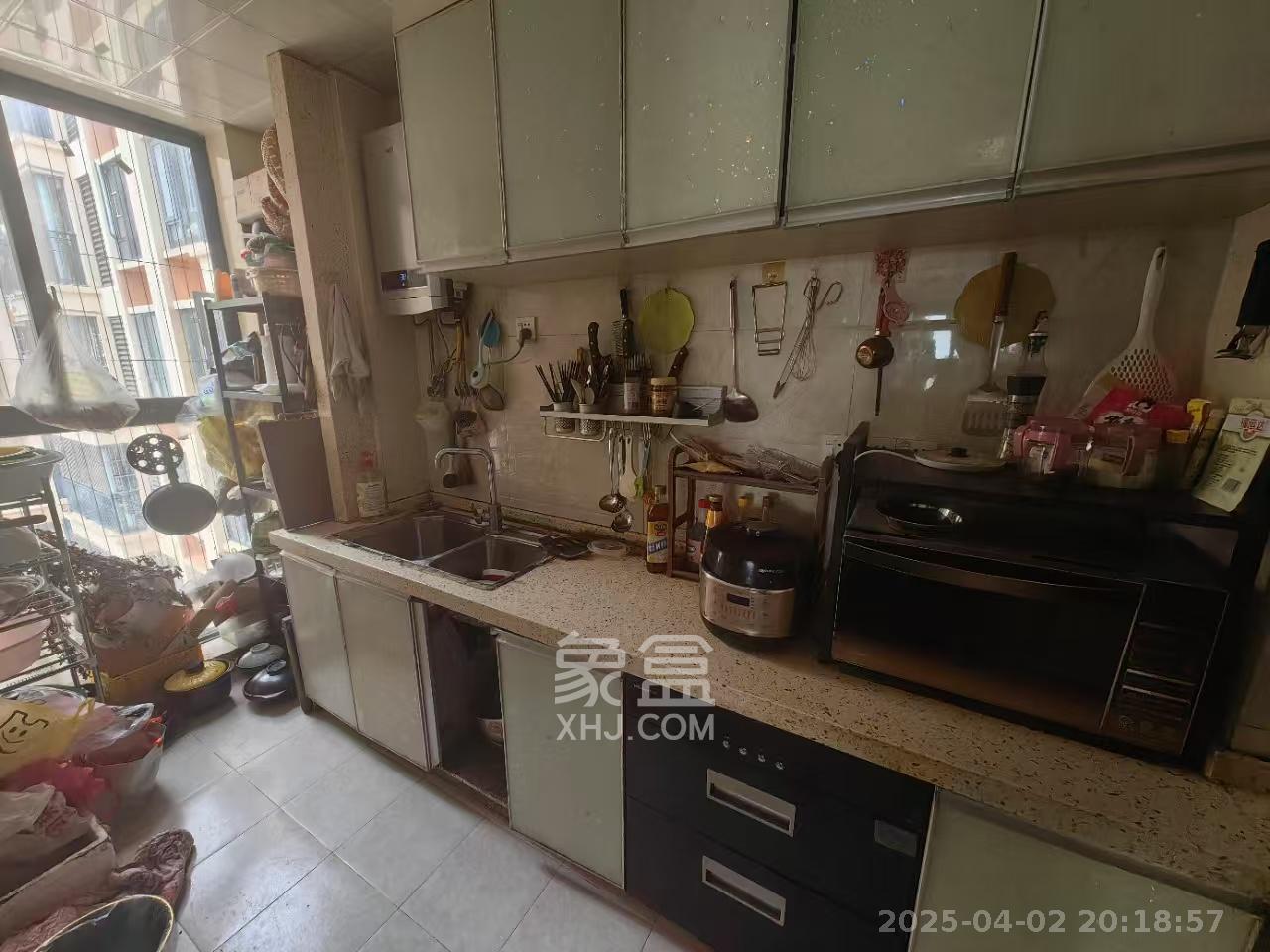 佳兆业君汇上品  3室2厅1卫   1500.00元/月室内图