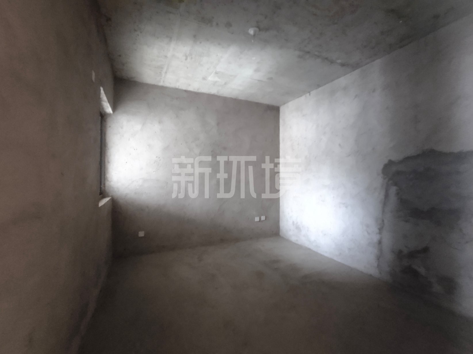 月亮湾三期 3室2厅2卫 77.0万 月亮湾三期 3室2厅2卫 77.0万客厅