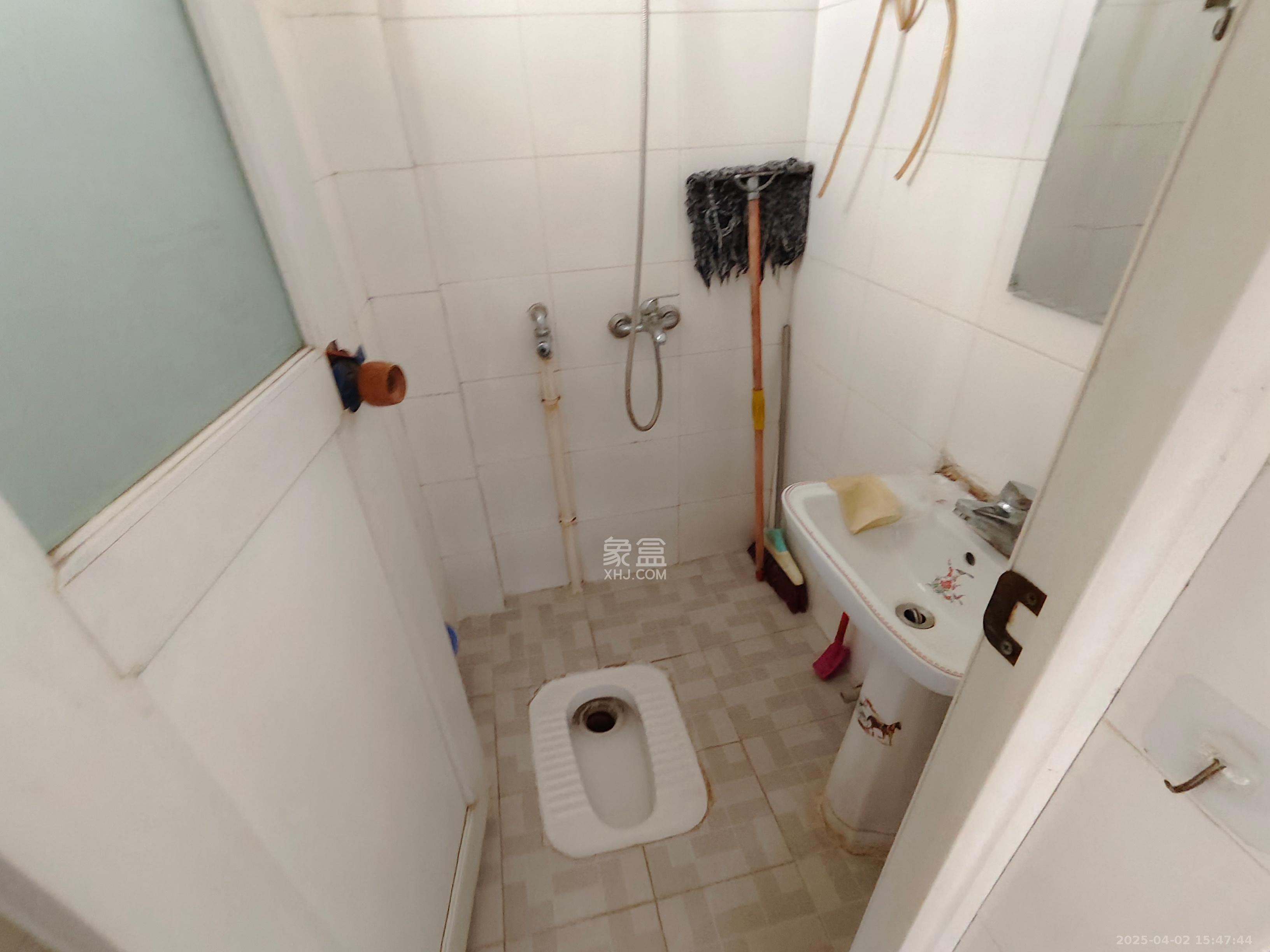 紫云轩 1室1厅1卫 1450.0元/月 紫云轩 1室1厅1卫 1450.0元/月室内图