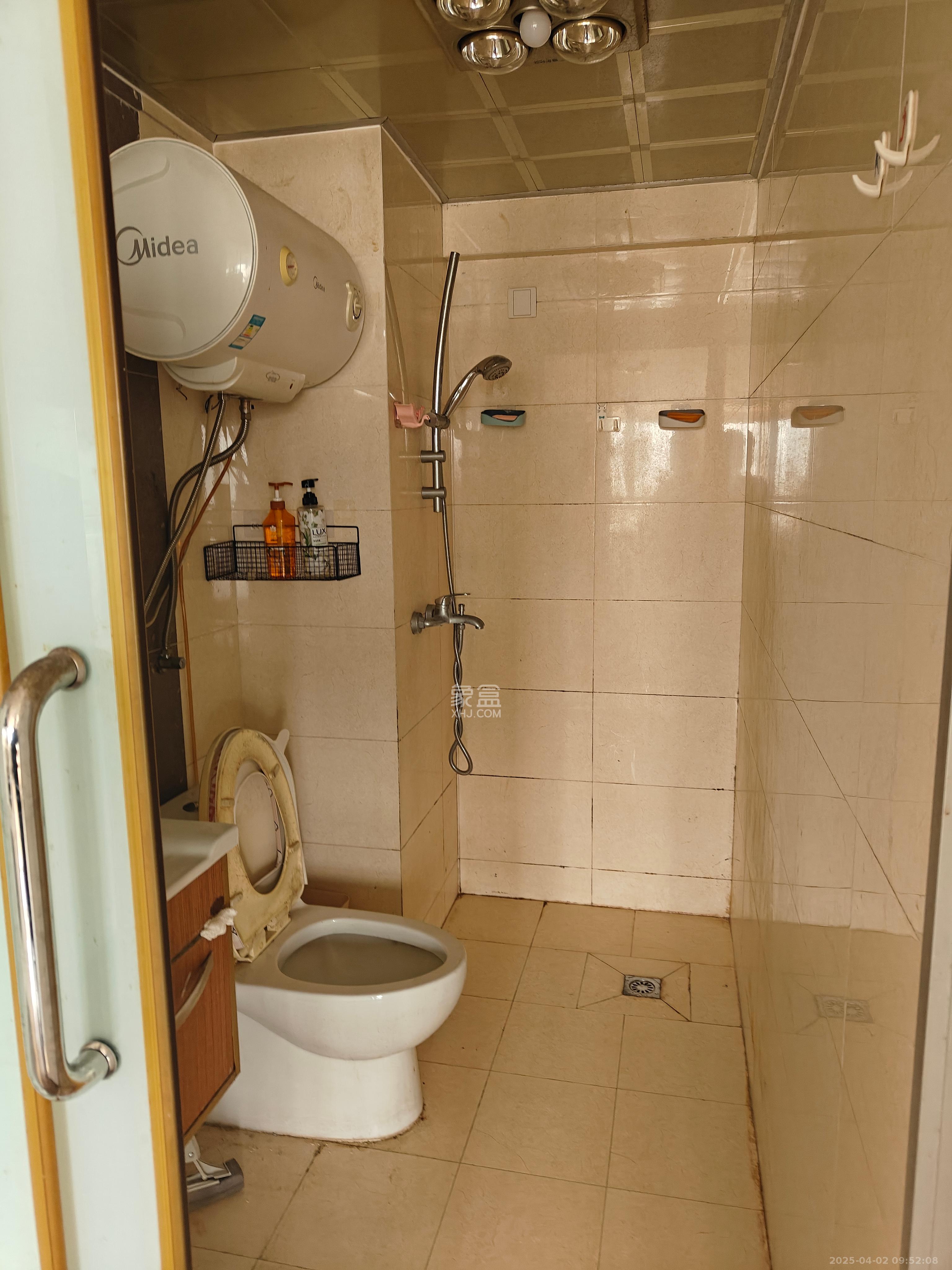 中信文化广场(中信新城二期) 1室1厅1卫 1100.0元/月 中信文化广场(中信新城二期) 1室1厅1卫 1100.0元/月室内图