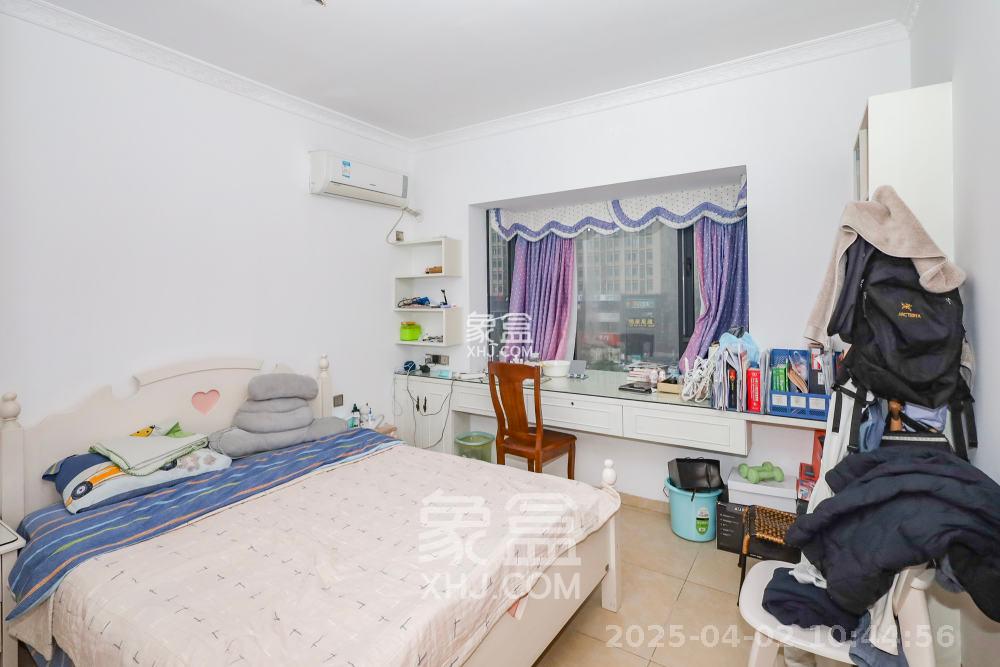 钰龙天下一期  3室2厅1卫   3500.00元/月室内图