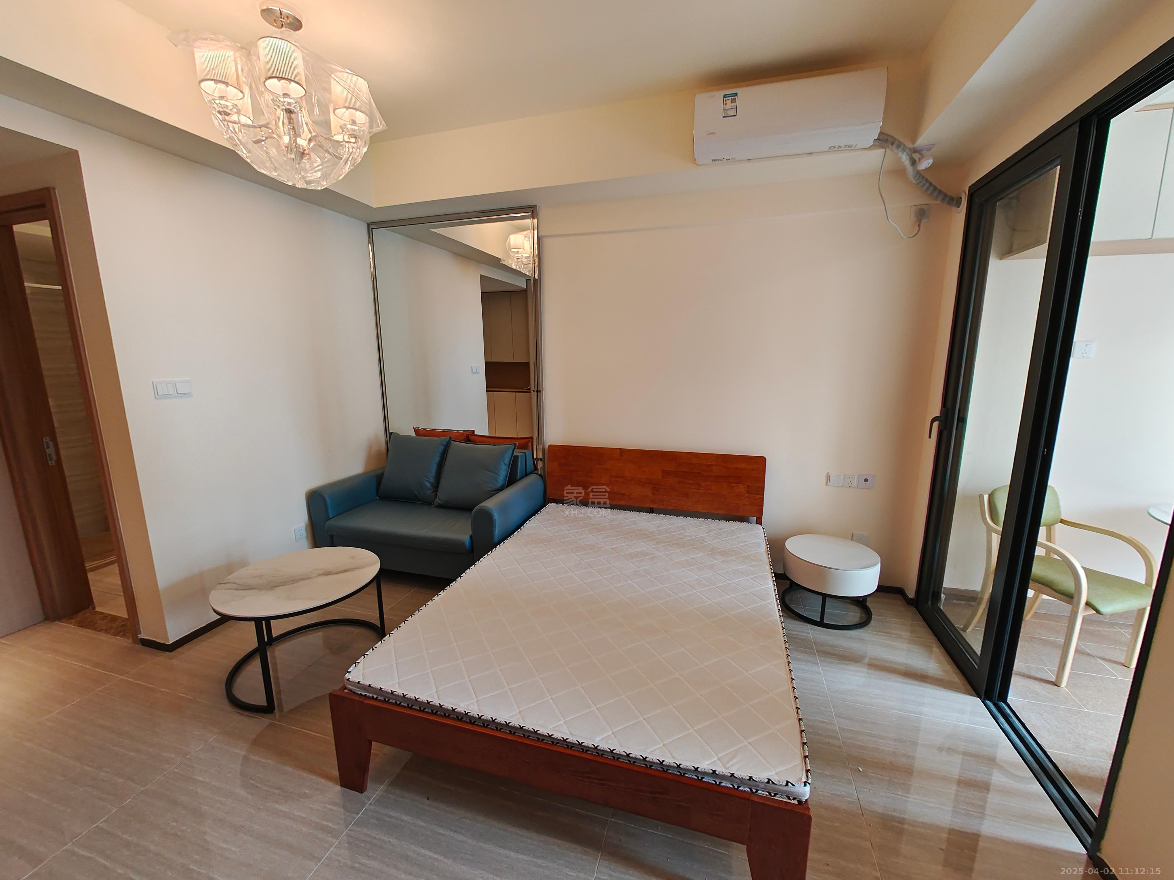 恒大华府 1室0厅0卫 1500.0元/月 恒大华府 1室0厅0卫 1500.0元/月室内图