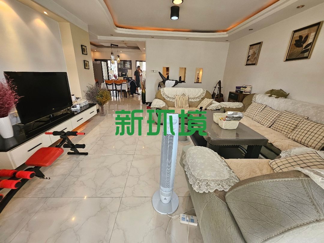 通达花园  4室2厅2卫   75.80万