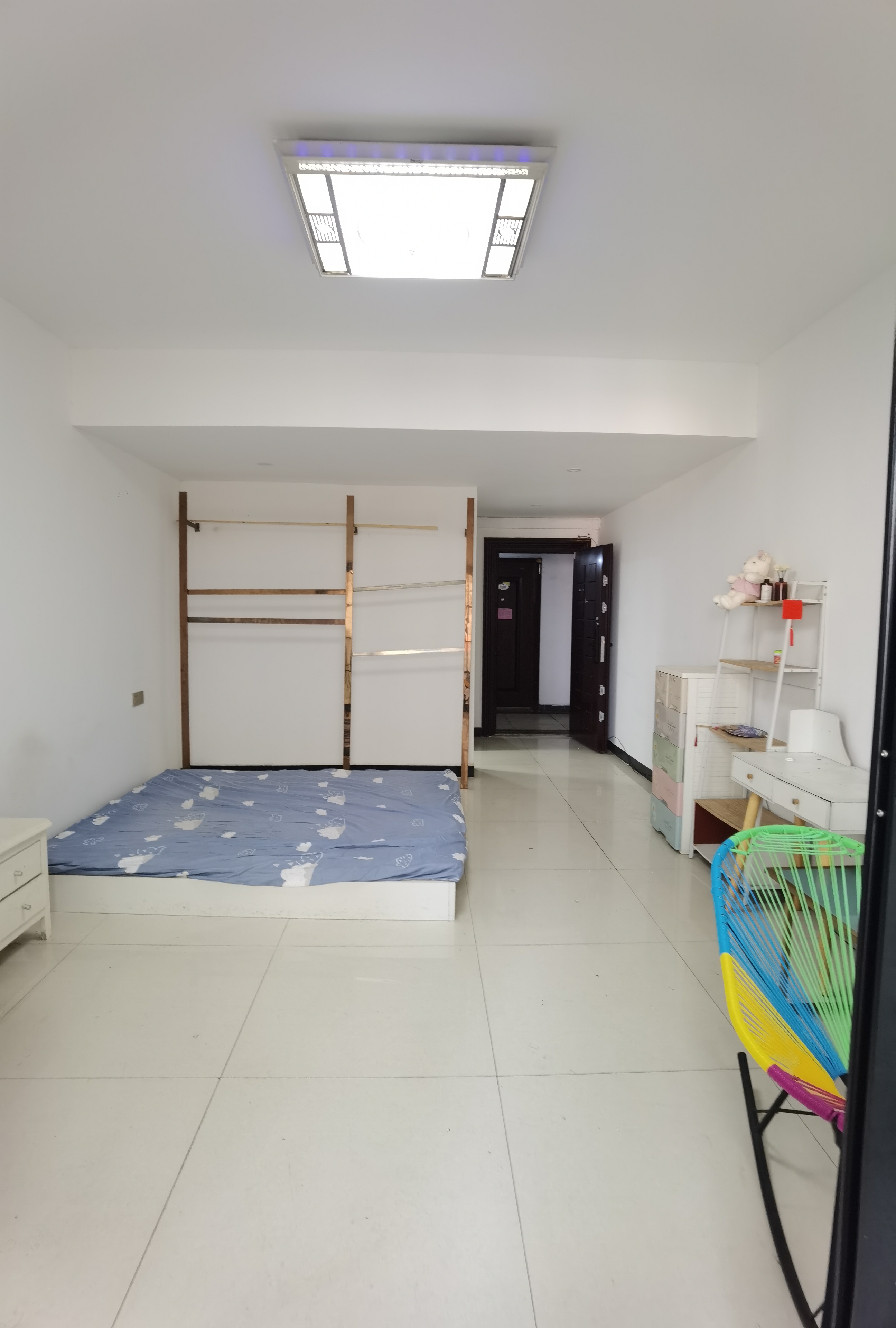 龙泰熙城 1室1厅1卫 700.0元/月 龙泰熙城 1室1厅1卫 700.0元/月室内图