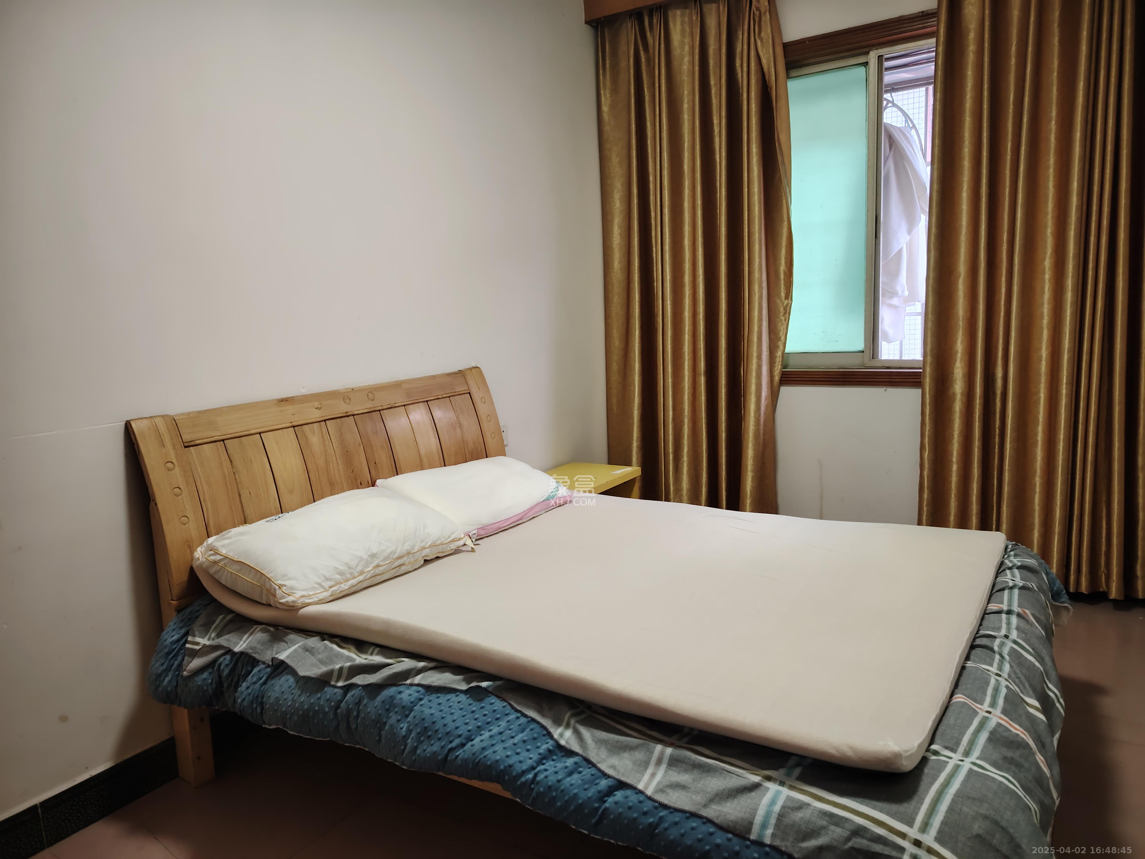 火炬村 1室1厅1卫 1200.0元/月 火炬村 1室1厅1卫 1200.0元/月室内图