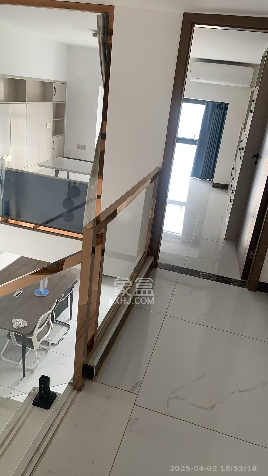 龙湖新壹城 1室1厅1卫 2600.0元/月 龙湖新壹城 1室1厅1卫 2600.0元/月室内图