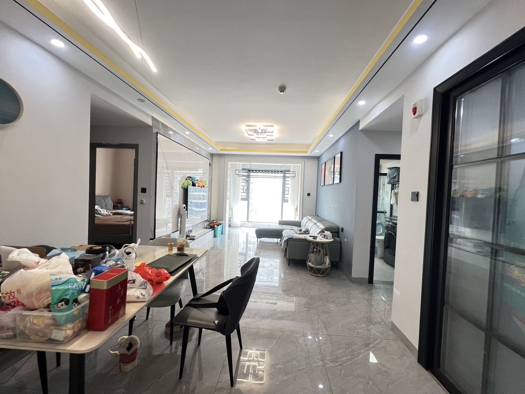 正茂豪庭 2室2厅1卫 123.0万 正茂豪庭 2室2厅1卫 123.0万客厅