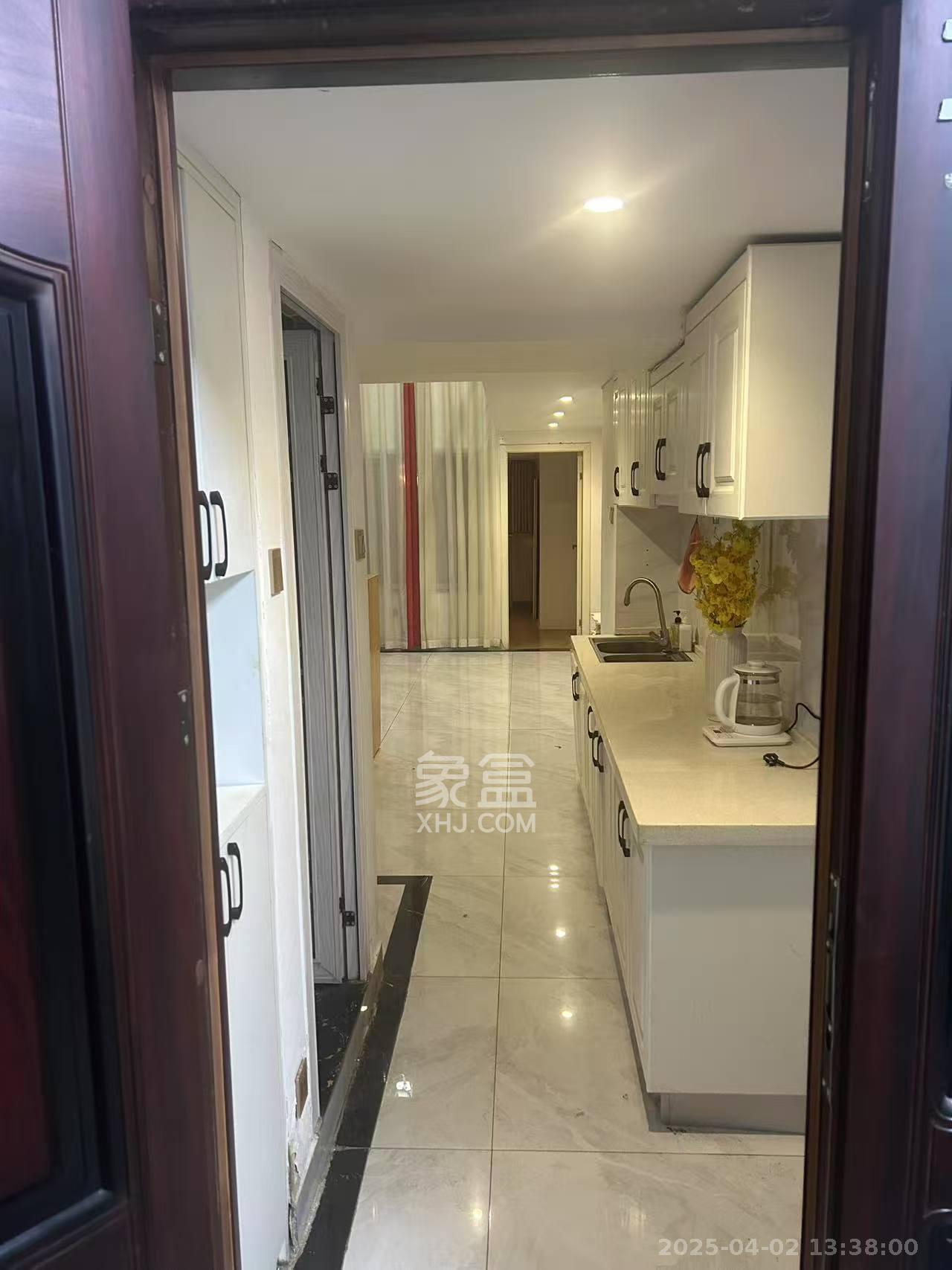 城市经典 3室2厅1卫 3600.0元/月 城市经典 3室2厅1卫 3600.0元/月室内图