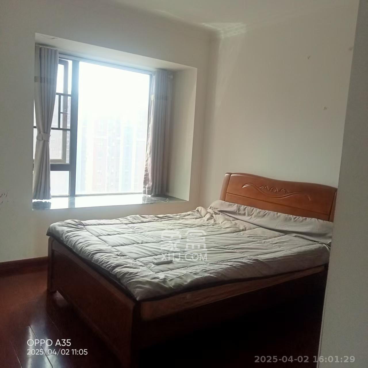 华润凤凰城三期 3室2厅2卫 2100.0元/月 华润凤凰城三期 3室2厅2卫 2100.0元/月室内图