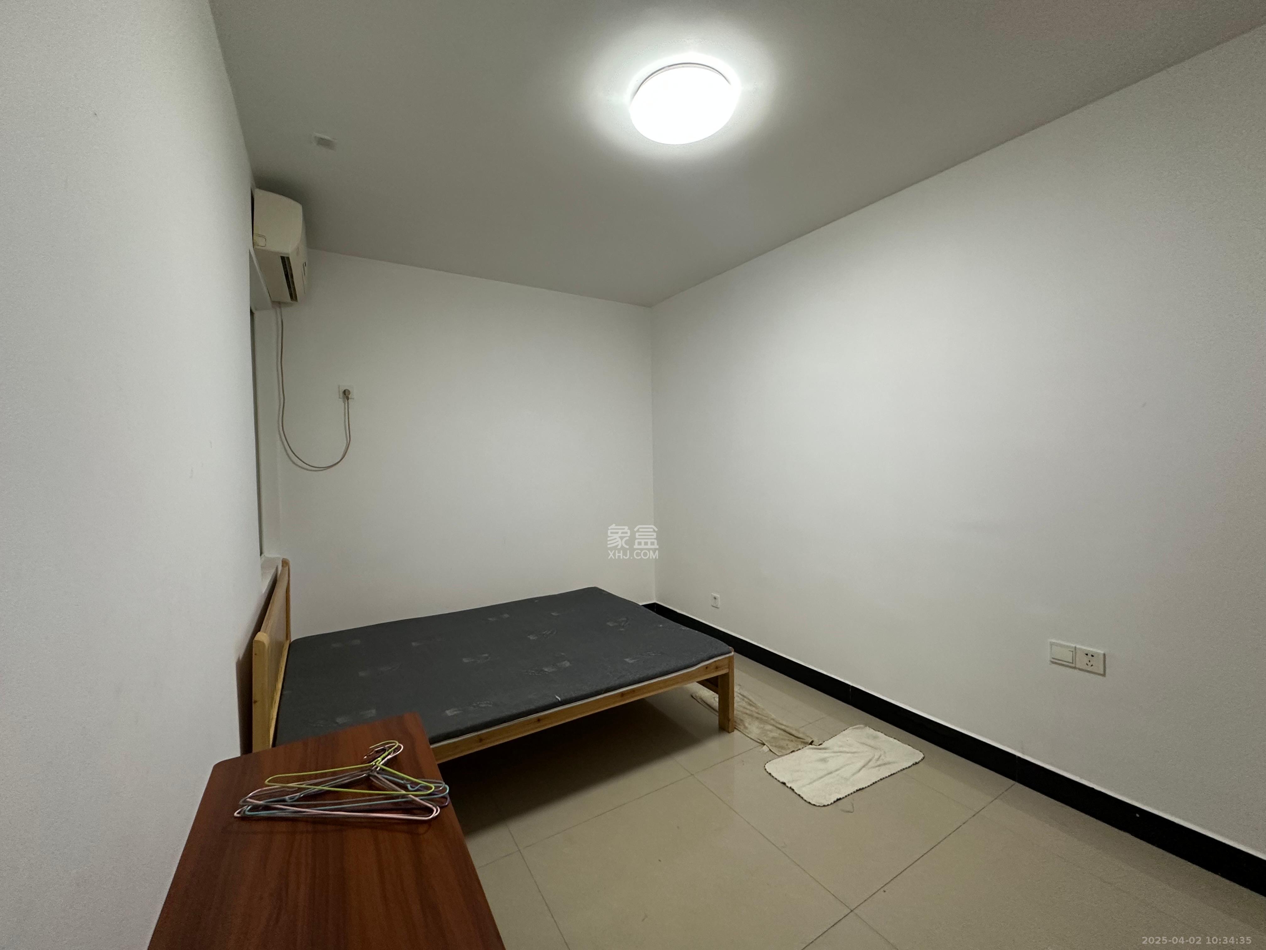 紫晶城 2室2厅1卫 1500.0元/月 紫晶城 2室2厅1卫 1500.0元/月室内图