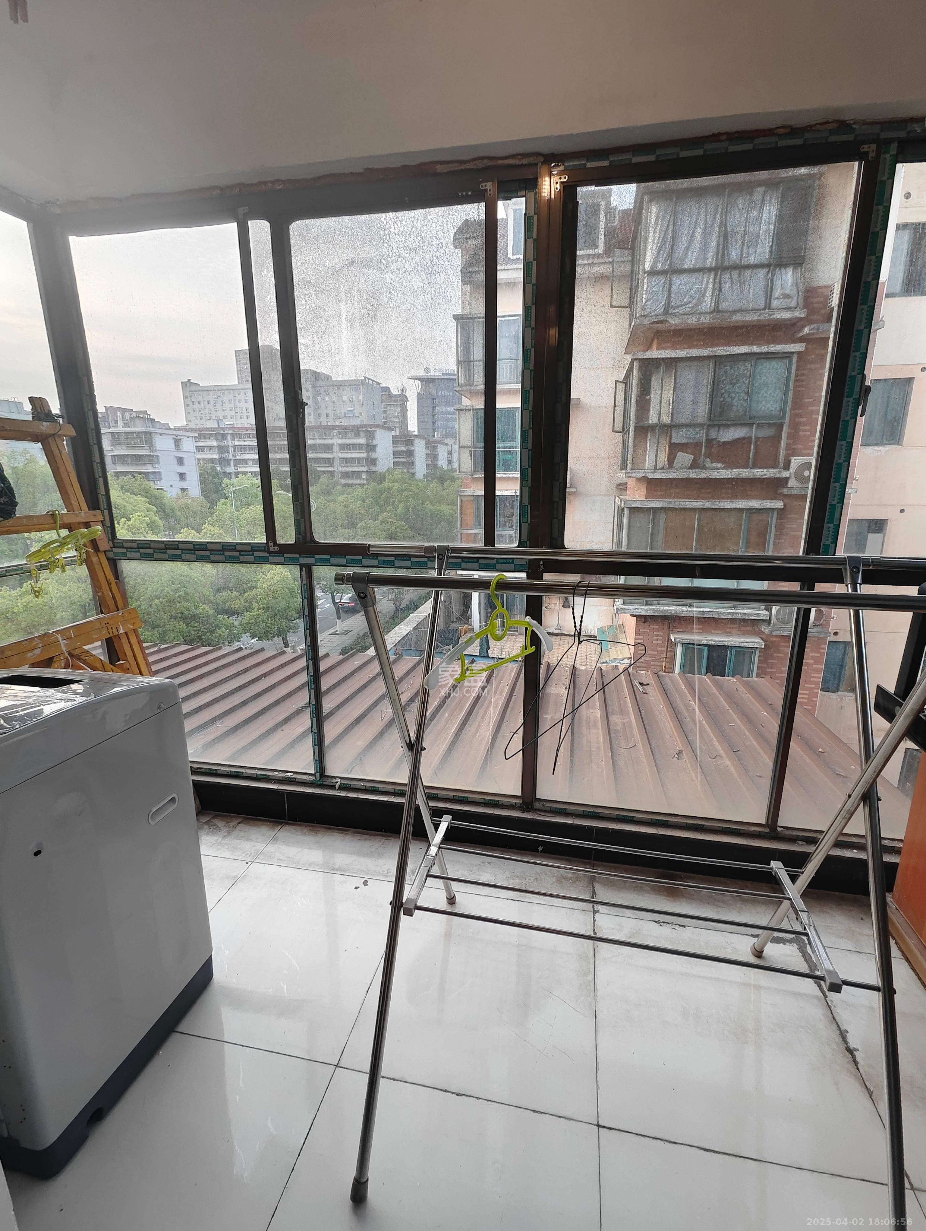 东方新城  2室1厅1卫    2100.0元/月 东方新城  2室1厅1卫    2100.0元/月室内图