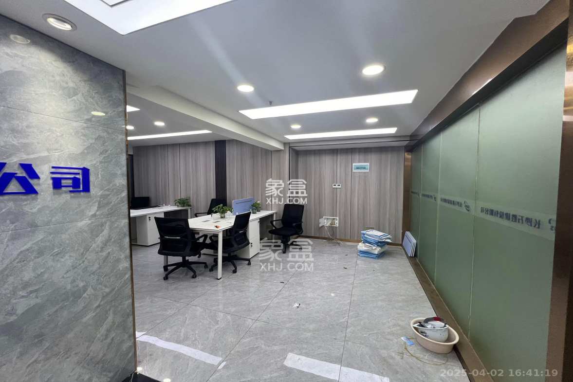 蓝湾国际广场 1室1厅1卫 6500.0元/月 蓝湾国际广场 1室1厅1卫 6500.0元/月室内图