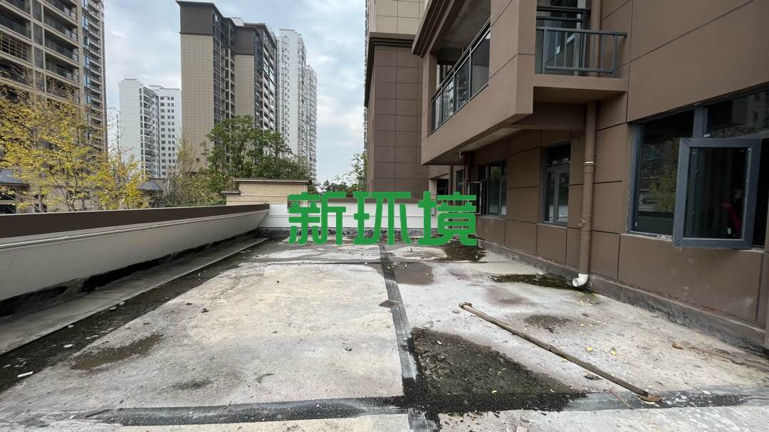 西溪凤凰城  4室2厅2卫   81.00万客厅