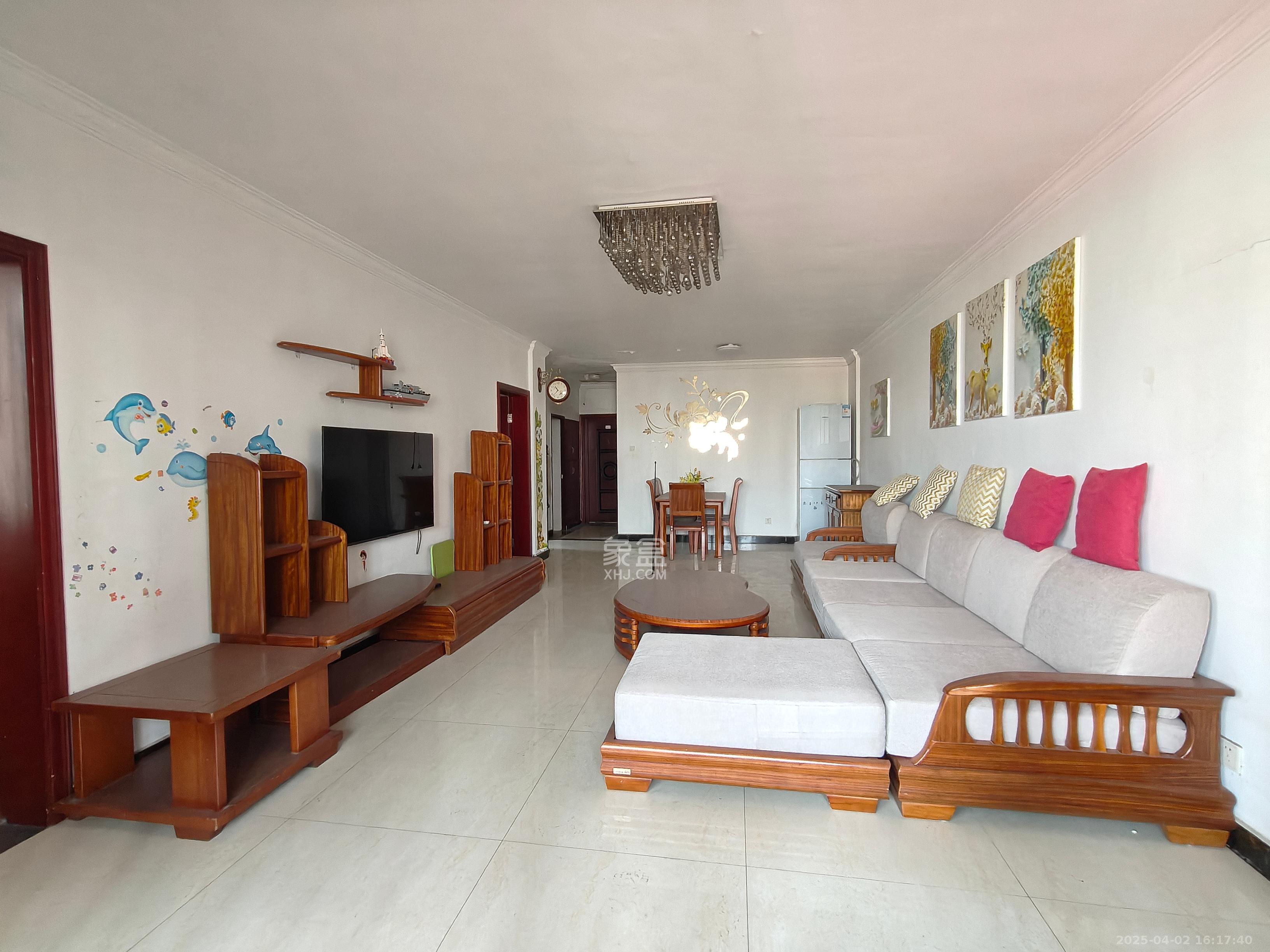 城市花园  3室2厅2卫    3300.0元/月 城市花园  3室2厅2卫    3300.0元/月室内图