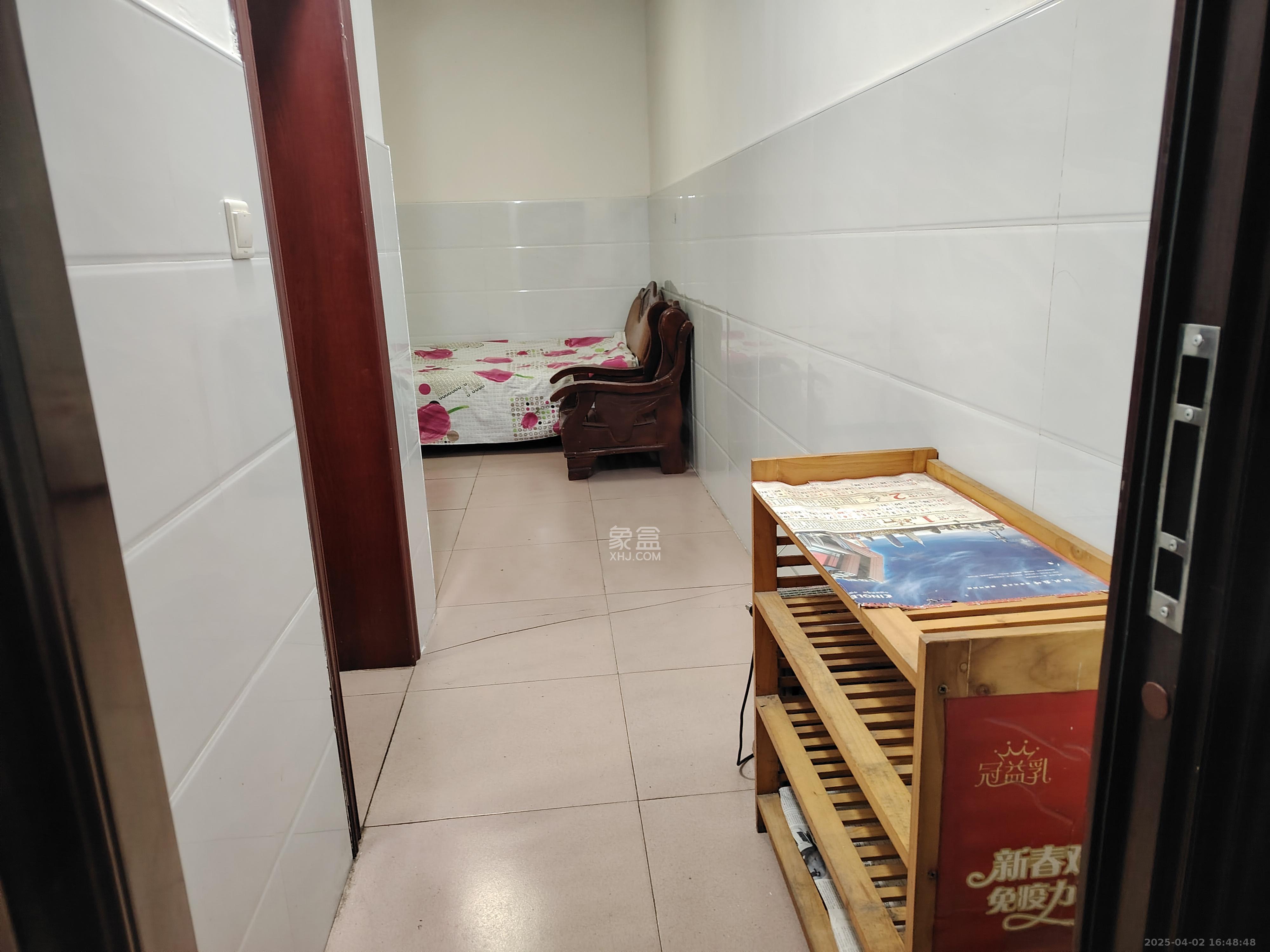 火炬村 1室1厅1卫 1200.0元/月 火炬村 1室1厅1卫 1200.0元/月室内图