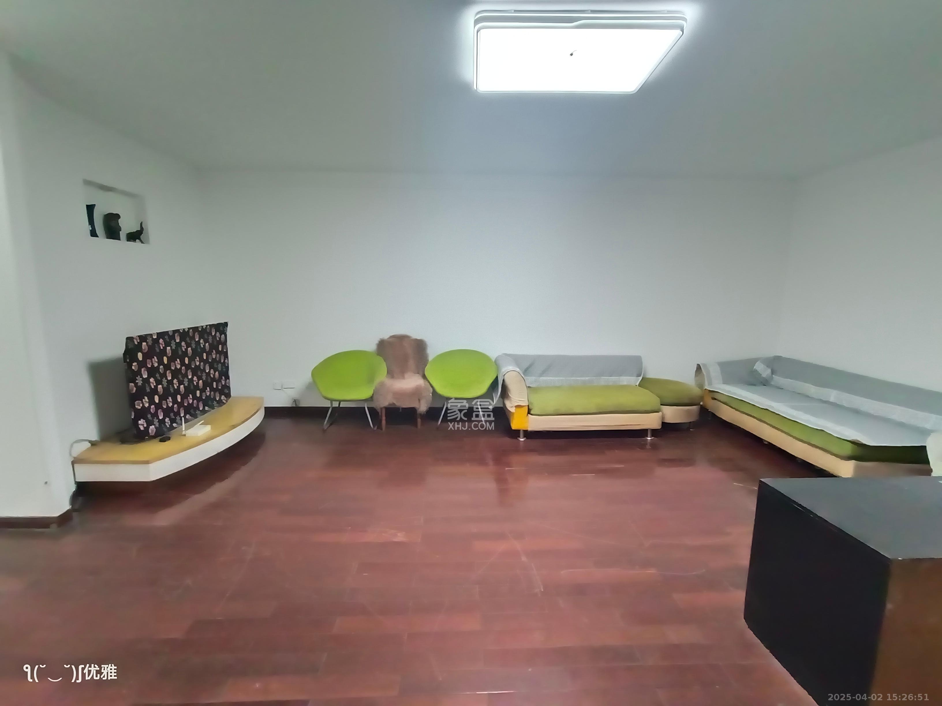 凤凰大厦 2室1厅1卫 2300.0元/月 凤凰大厦 2室1厅1卫 2300.0元/月室内图