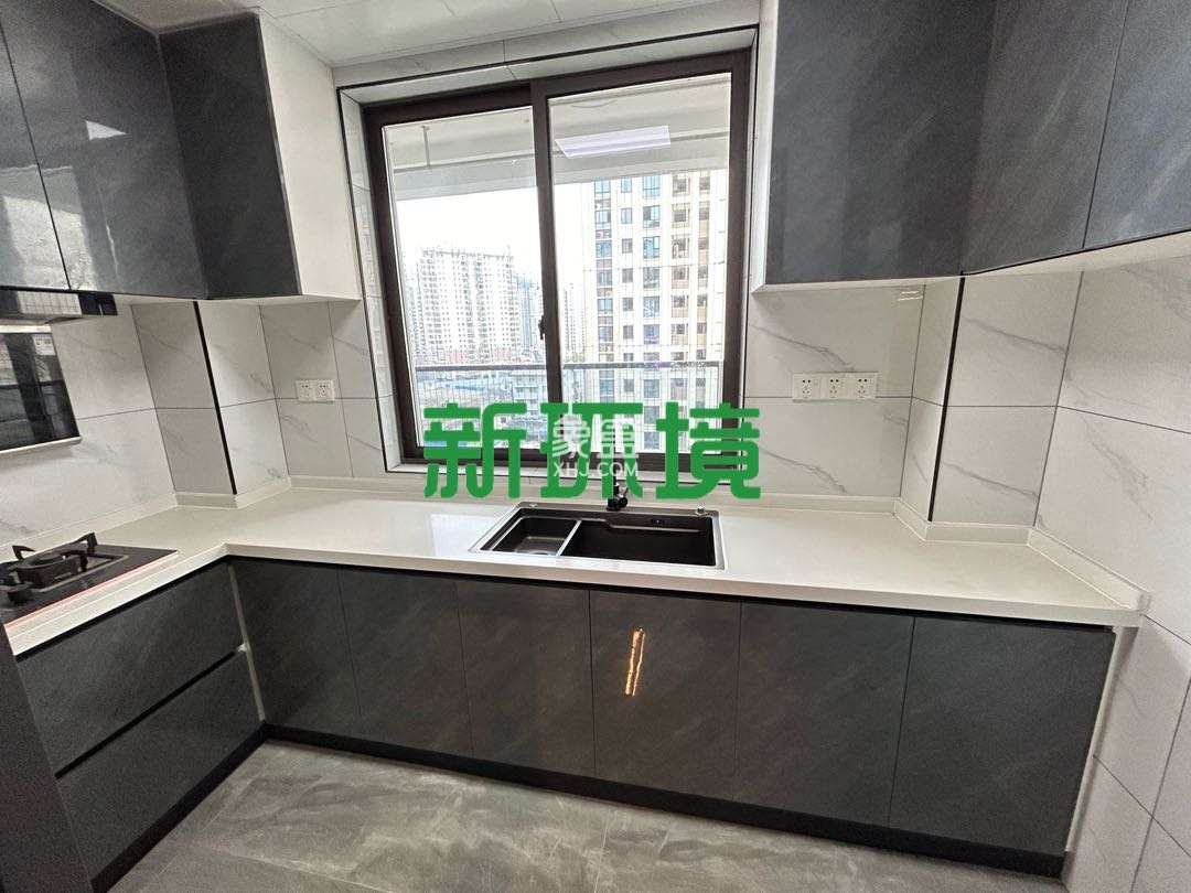 江与城 4室2厅2卫 3100.0元/月 江与城 4室2厅2卫 3100.0元/月室内图