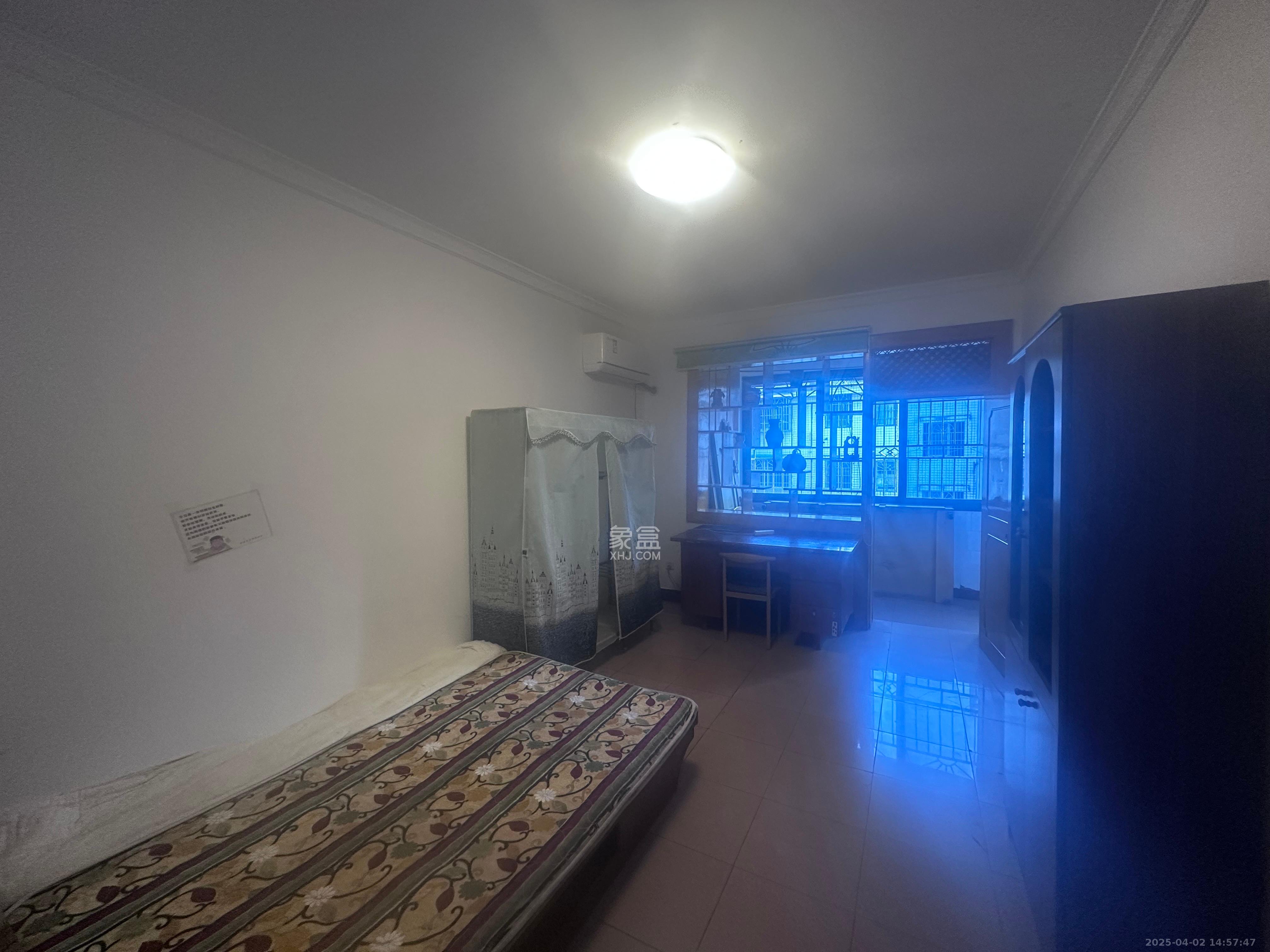 晨光花园  2室2厅1卫   1300.00元/月室内图