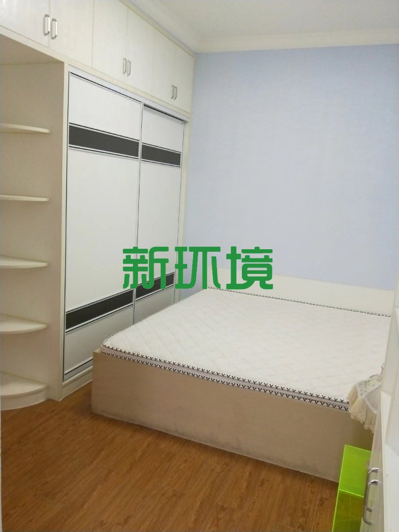 御花园  2室2厅1卫   50.00万客厅