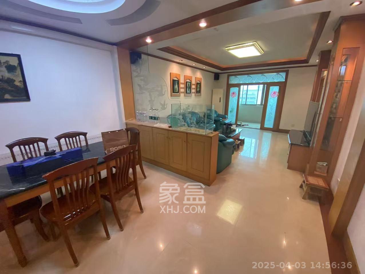 人民银行宿舍(蔡锷中路)  3室2厅2卫    3600.0元/月 人民银行宿舍(蔡锷中路)  3室2厅2卫    3600.0元/月