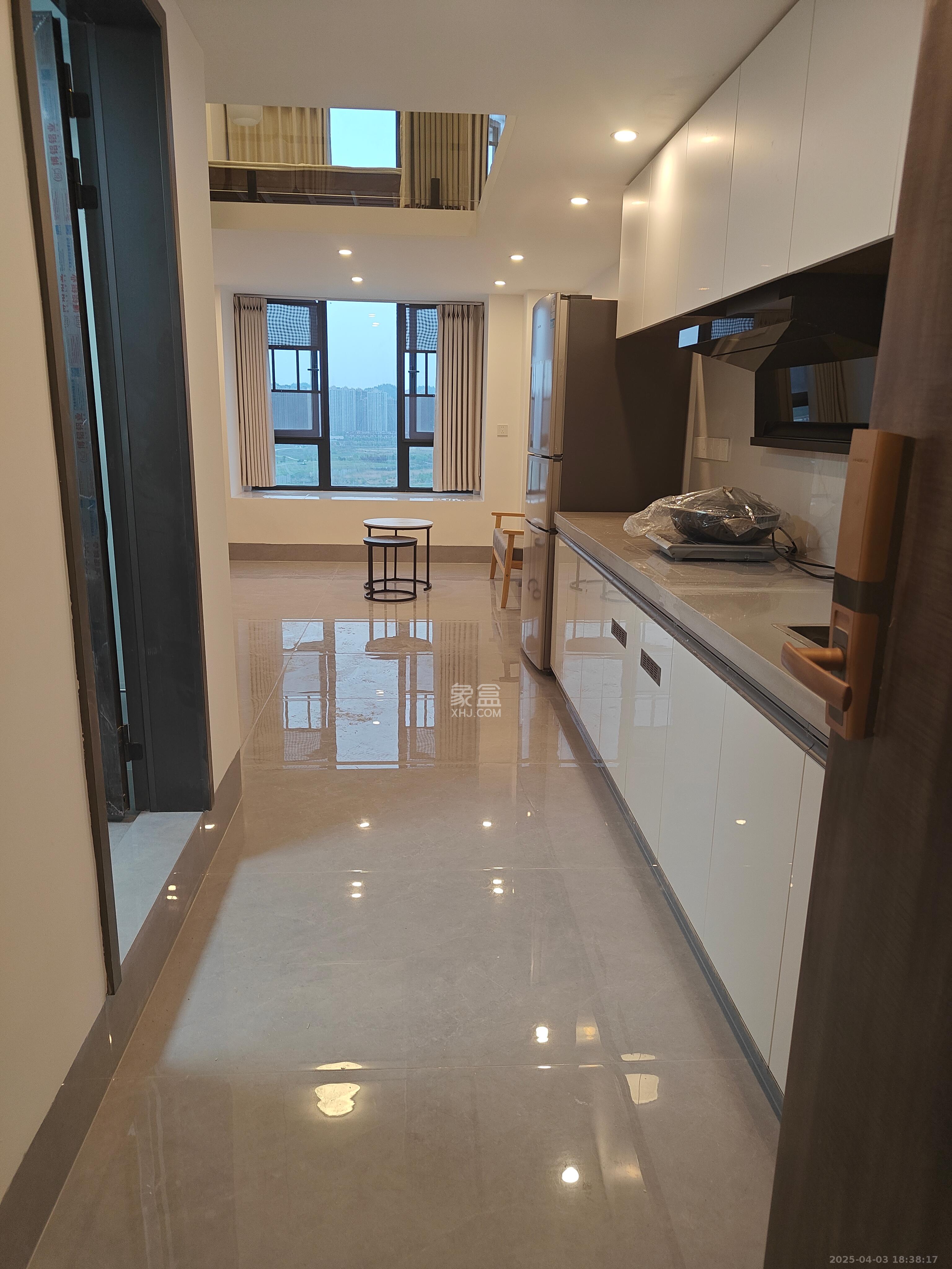 映客龙湖璟翠公馆(映客龙湖璟翠中心) 2室1厅2卫 2400.0元/月 映客龙湖璟翠公馆(映客龙湖璟翠中心) 2室1厅2卫 2400.0元/月室内图