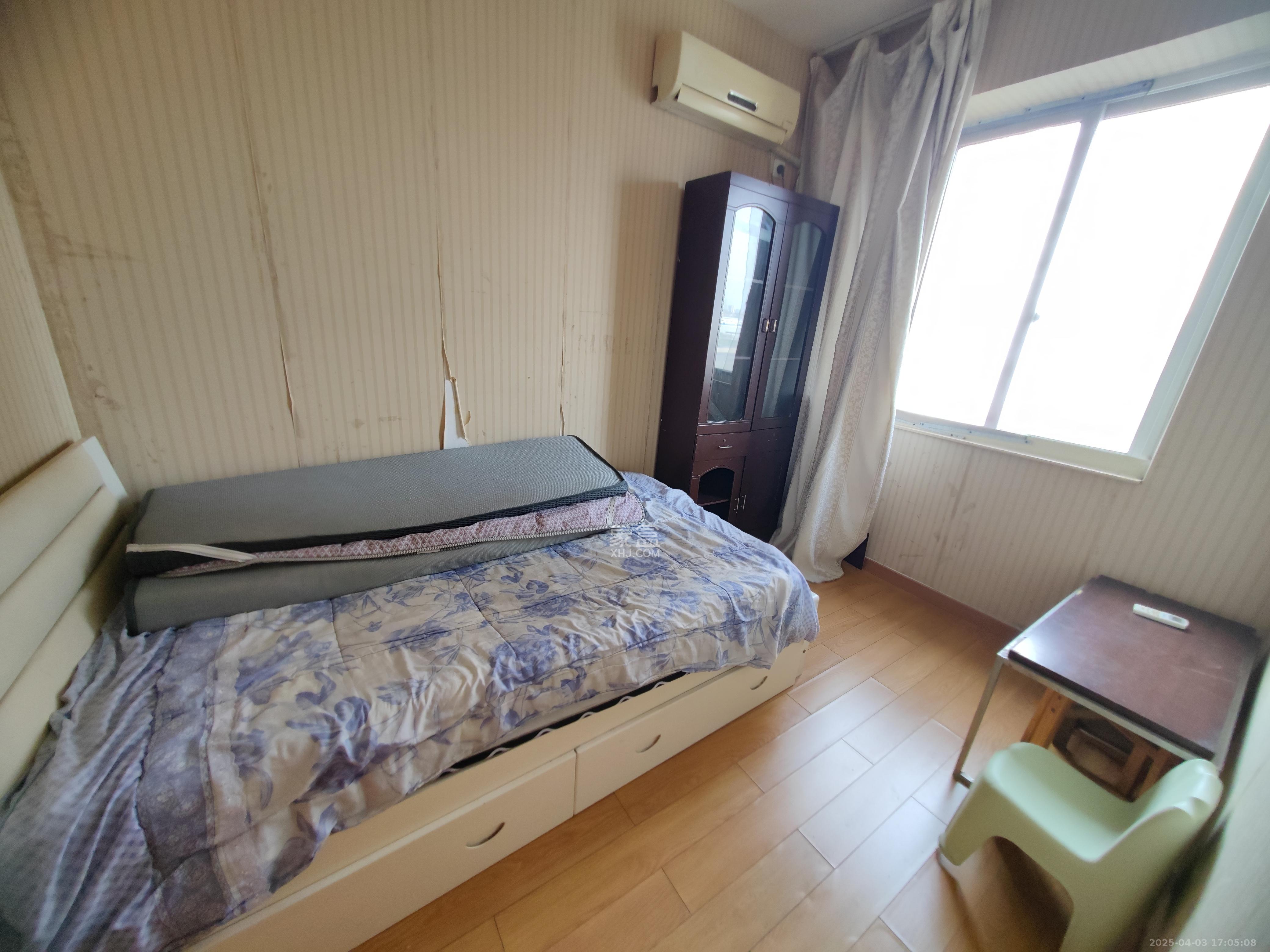 花样年华  2室2厅1卫    1200.0元/月 花样年华  2室2厅1卫    1200.0元/月室内图