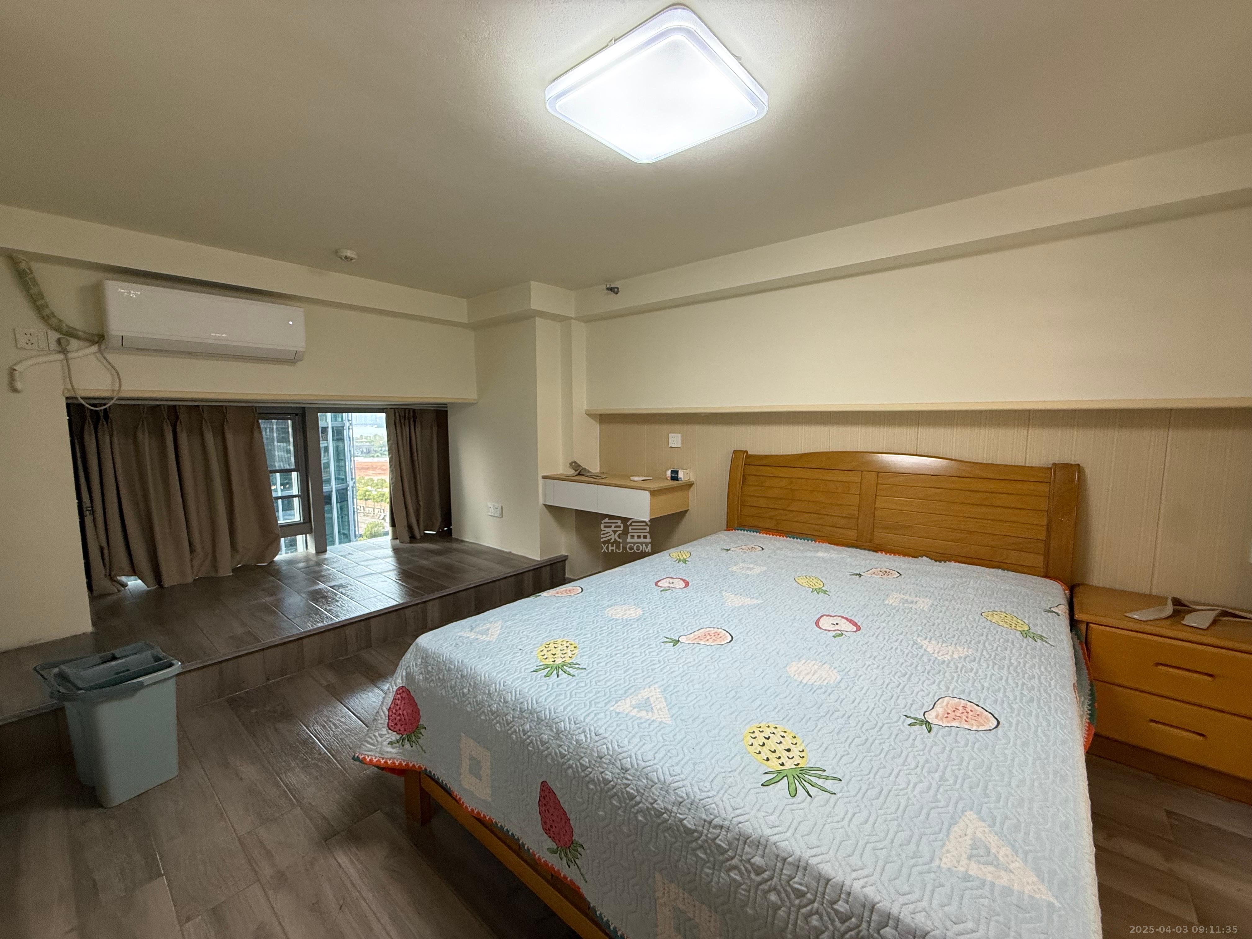 复地滨江金融中心 2室2厅2卫 3500.0元/月 复地滨江金融中心 2室2厅2卫 3500.0元/月室内图