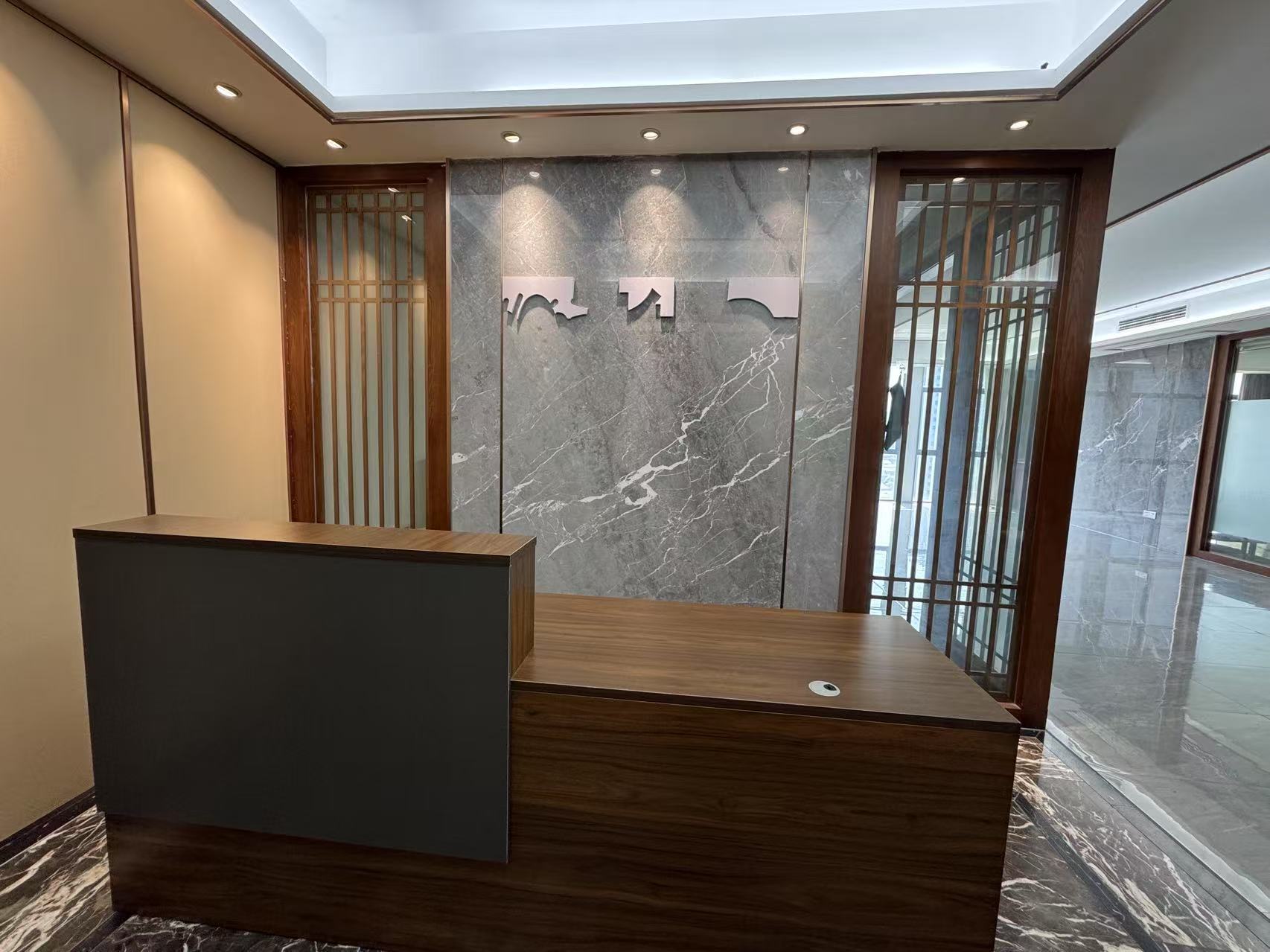 融冠亲城50写字楼 4室1厅0卫 8500.0元/月 融冠亲城50写字楼 4室1厅0卫 8500.0元/月室内图