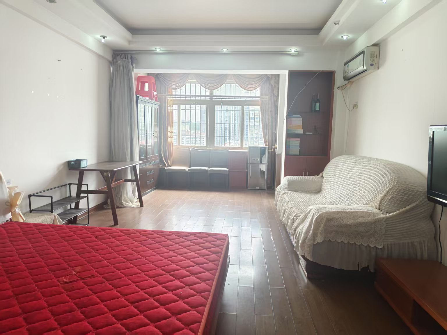 姑苏名园 1室0厅0卫 800.0元/月 姑苏名园 1室0厅0卫 800.0元/月室内图