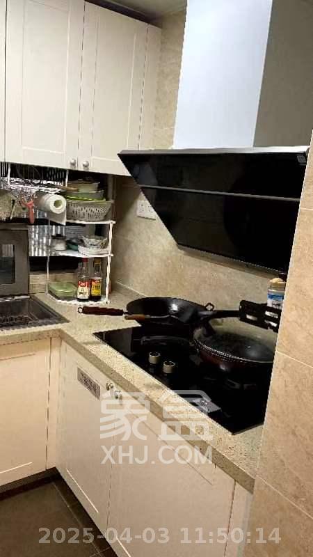 万科魅力之城 3室2厅2卫 2600.0元/月 万科魅力之城 3室2厅2卫 2600.0元/月室内图