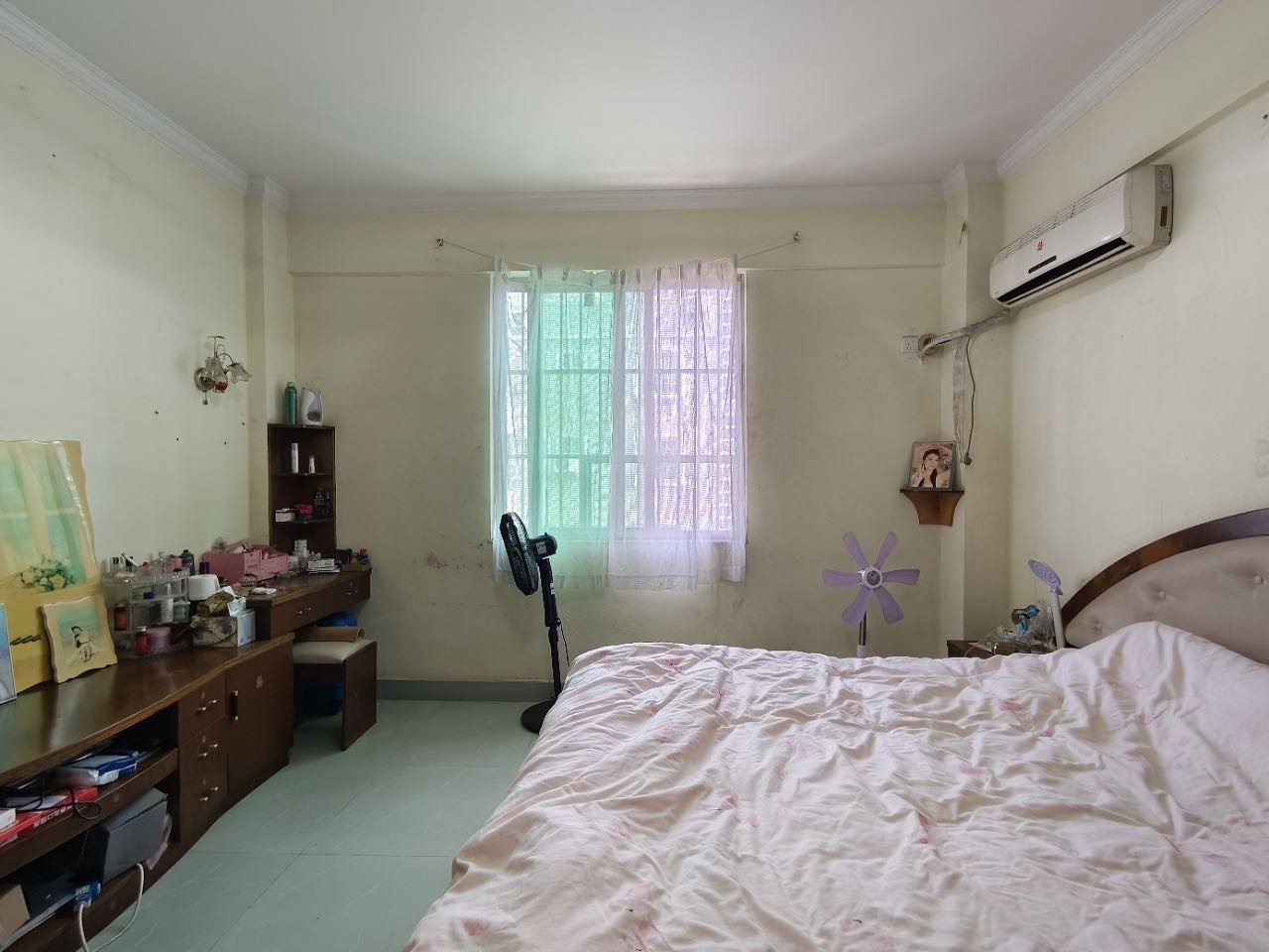 海湾怡园  4室2厅2卫    140.0万 海湾怡园  4室2厅2卫    140.0万室内图