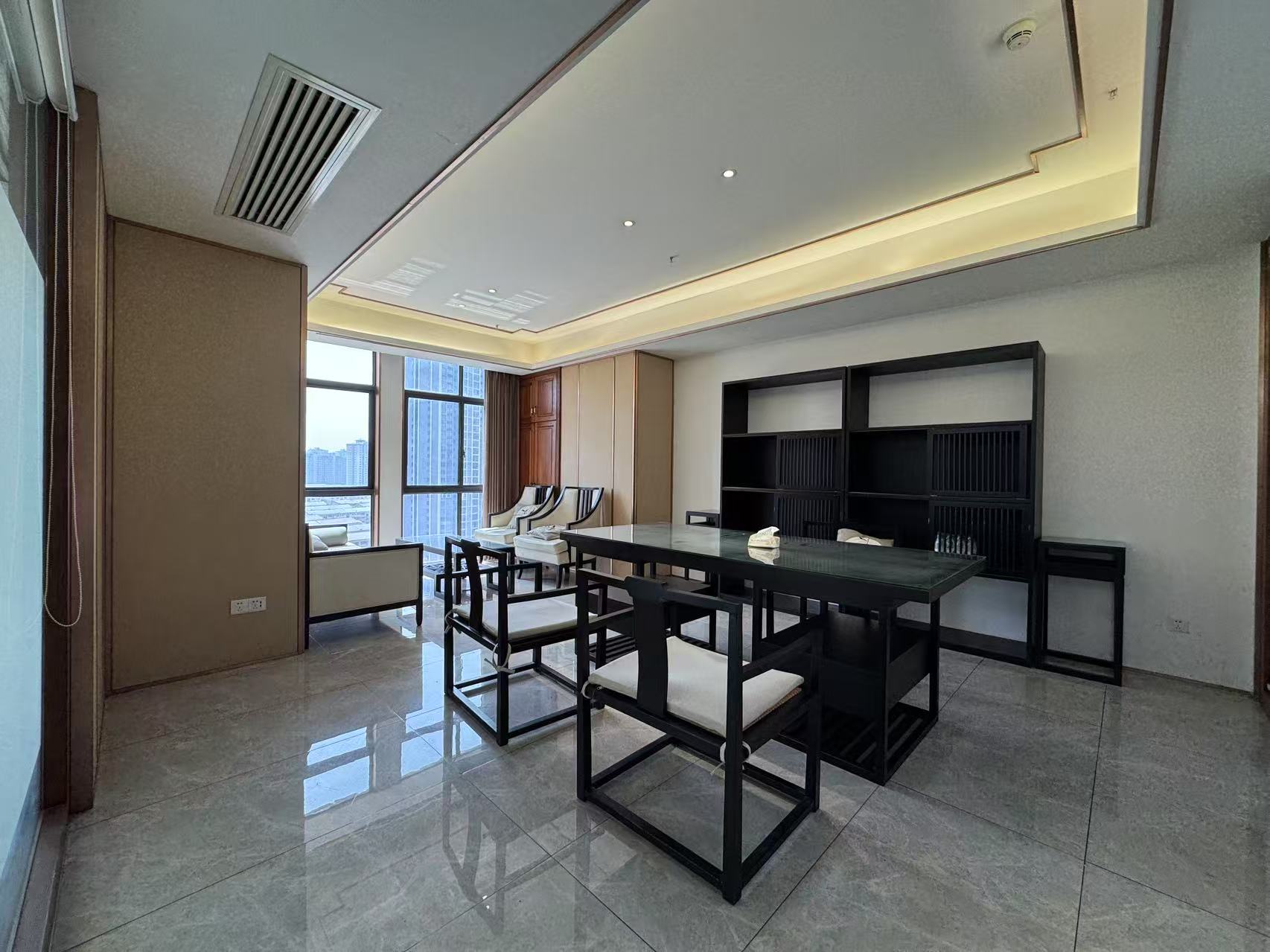 融冠亲城50写字楼 4室1厅0卫 8500.0元/月 融冠亲城50写字楼 4室1厅0卫 8500.0元/月室内图