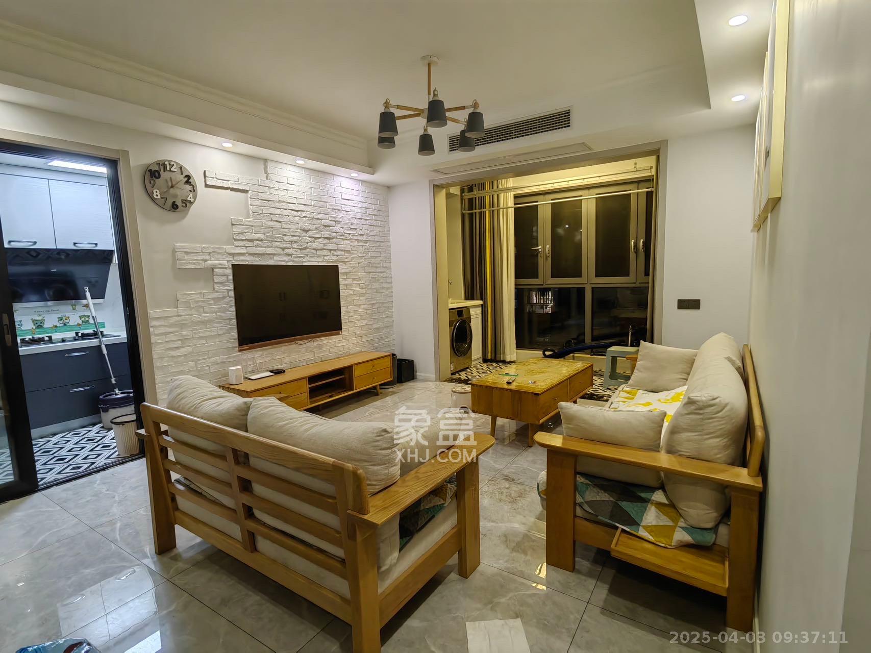 怡海星城 3室2厅1卫 2000.0元/月 怡海星城 3室2厅1卫 2000.0元/月室内图