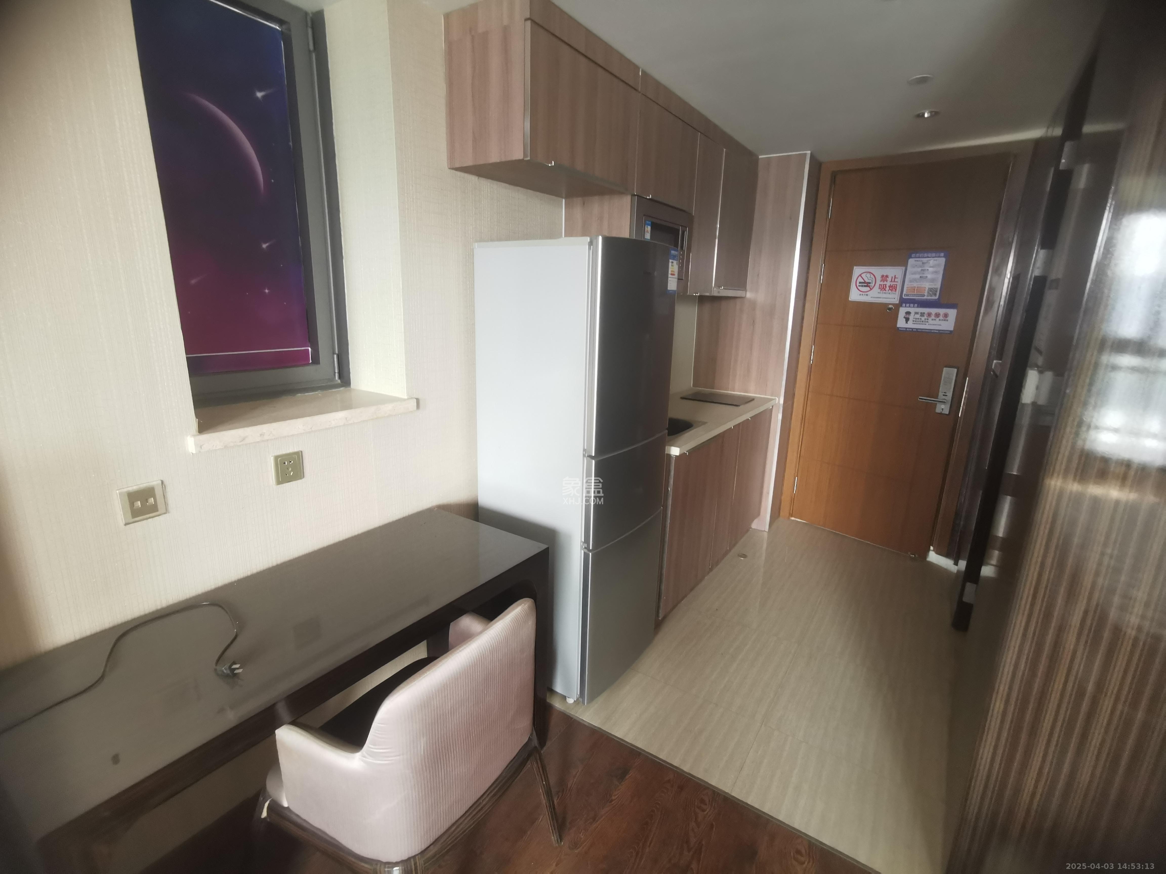 华远国际公寓 1室1厅1卫 4380.0元/月 华远国际公寓 1室1厅1卫 4380.0元/月室内图