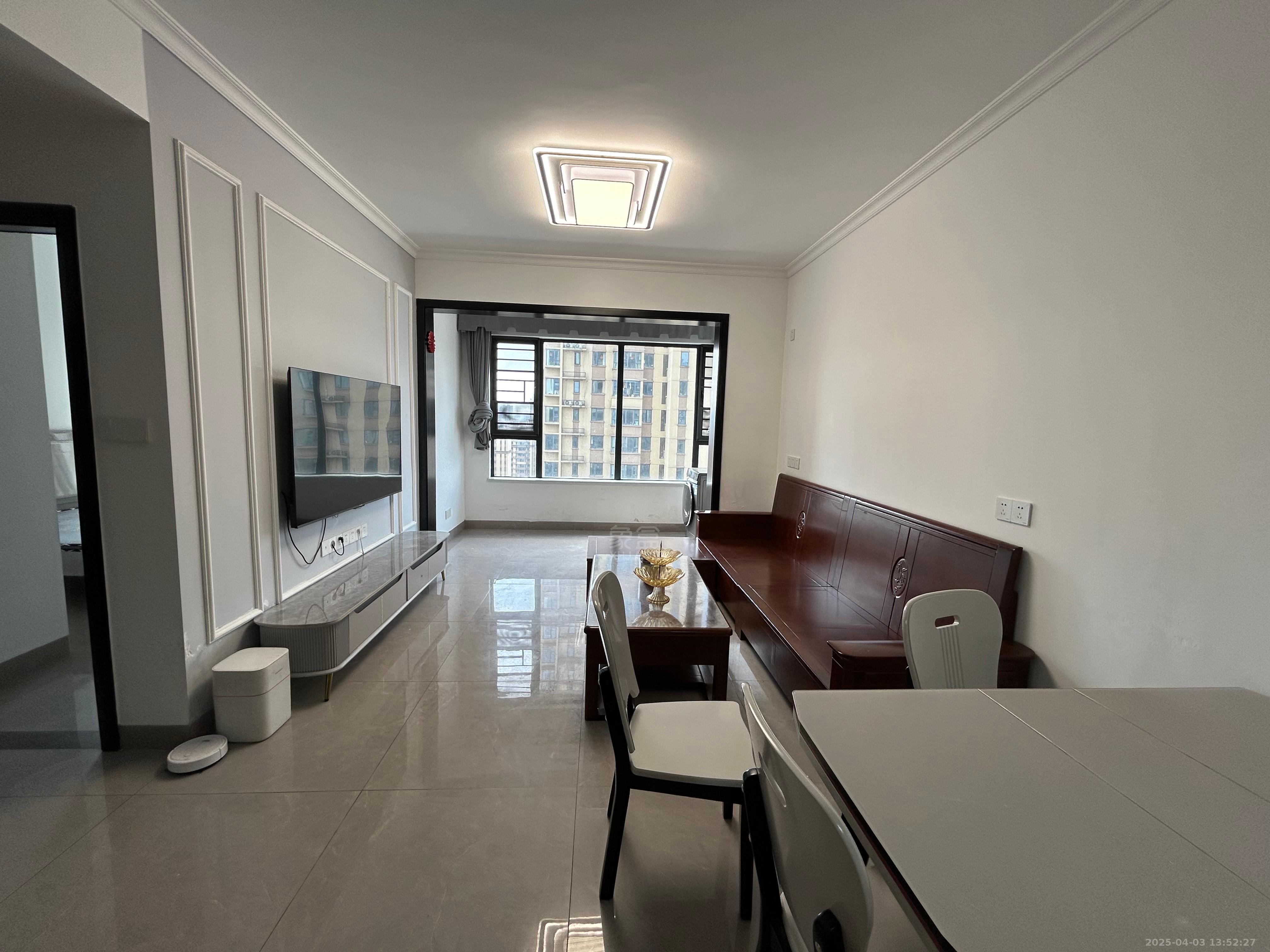 中建江湾壹号 3室2厅1卫 2300.0元/月 中建江湾壹号 3室2厅1卫 2300.0元/月室内图